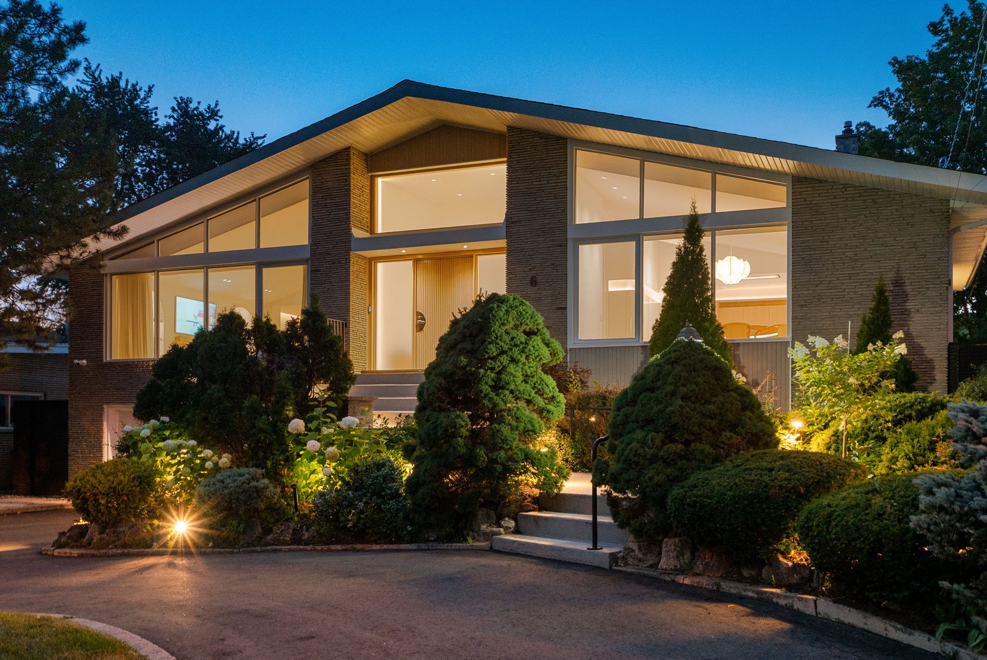 Bathurst Manor Masterpiece