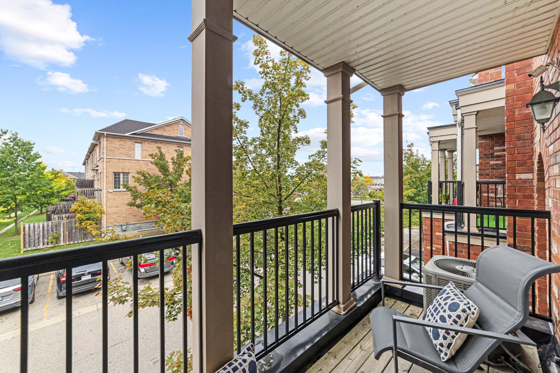 7166 Triumph Lane