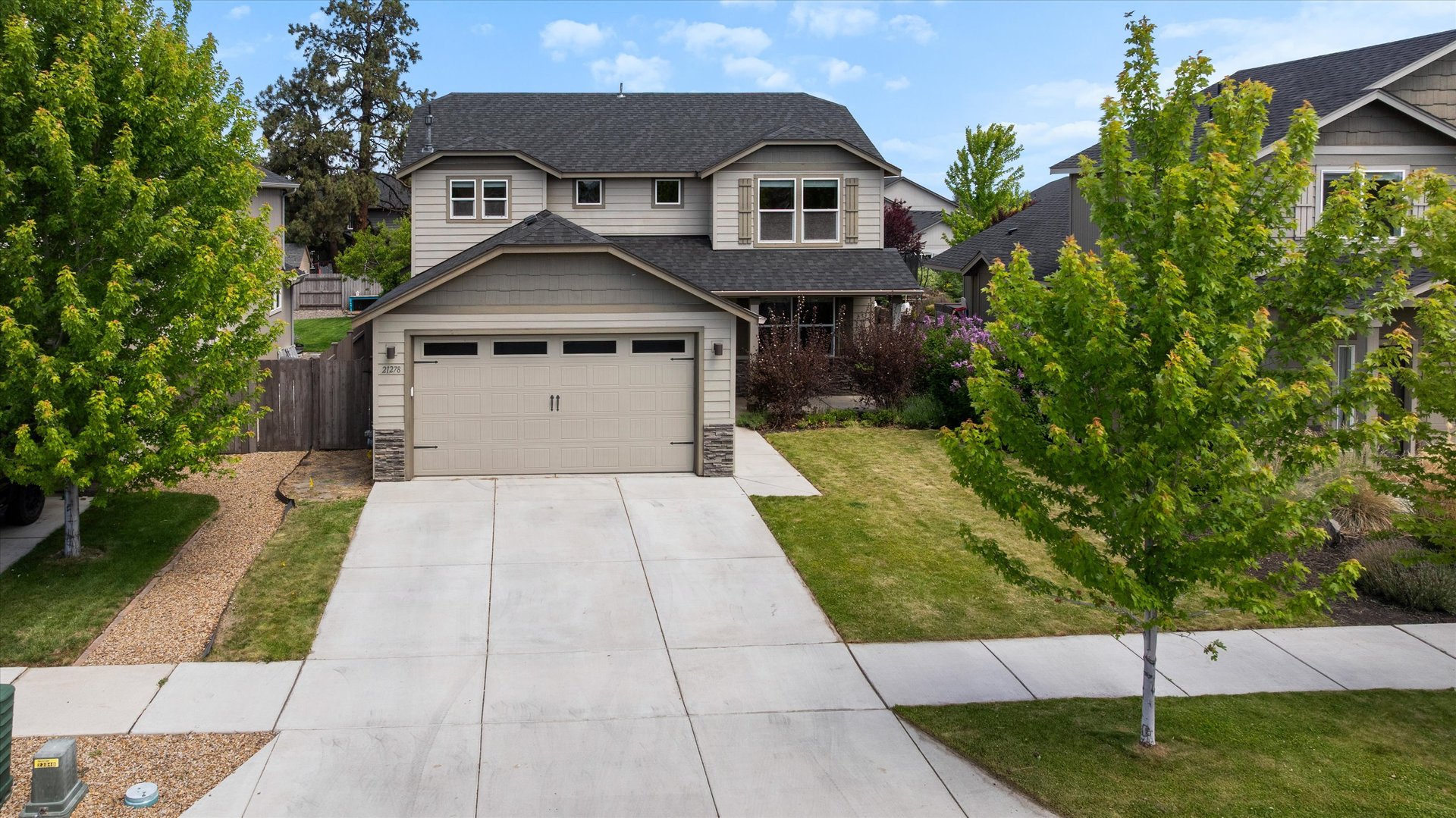 21278 SE Daylily Ave