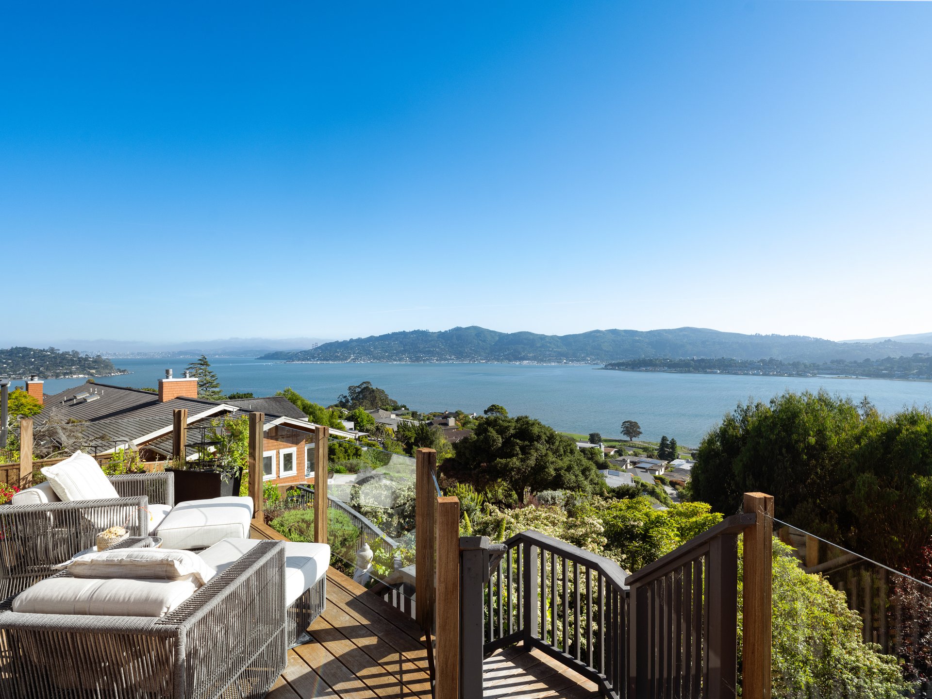 Expansive Bay Views