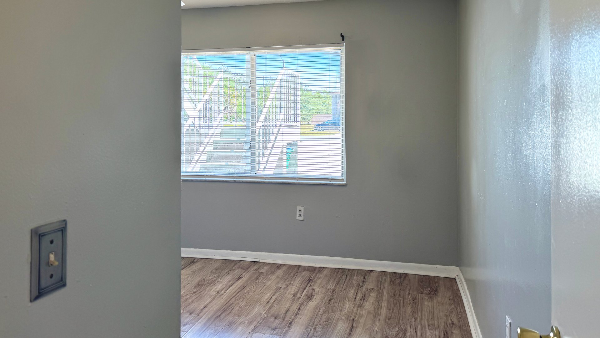 Spacious Ground-Floor Apartment for Lease in Winter Springs