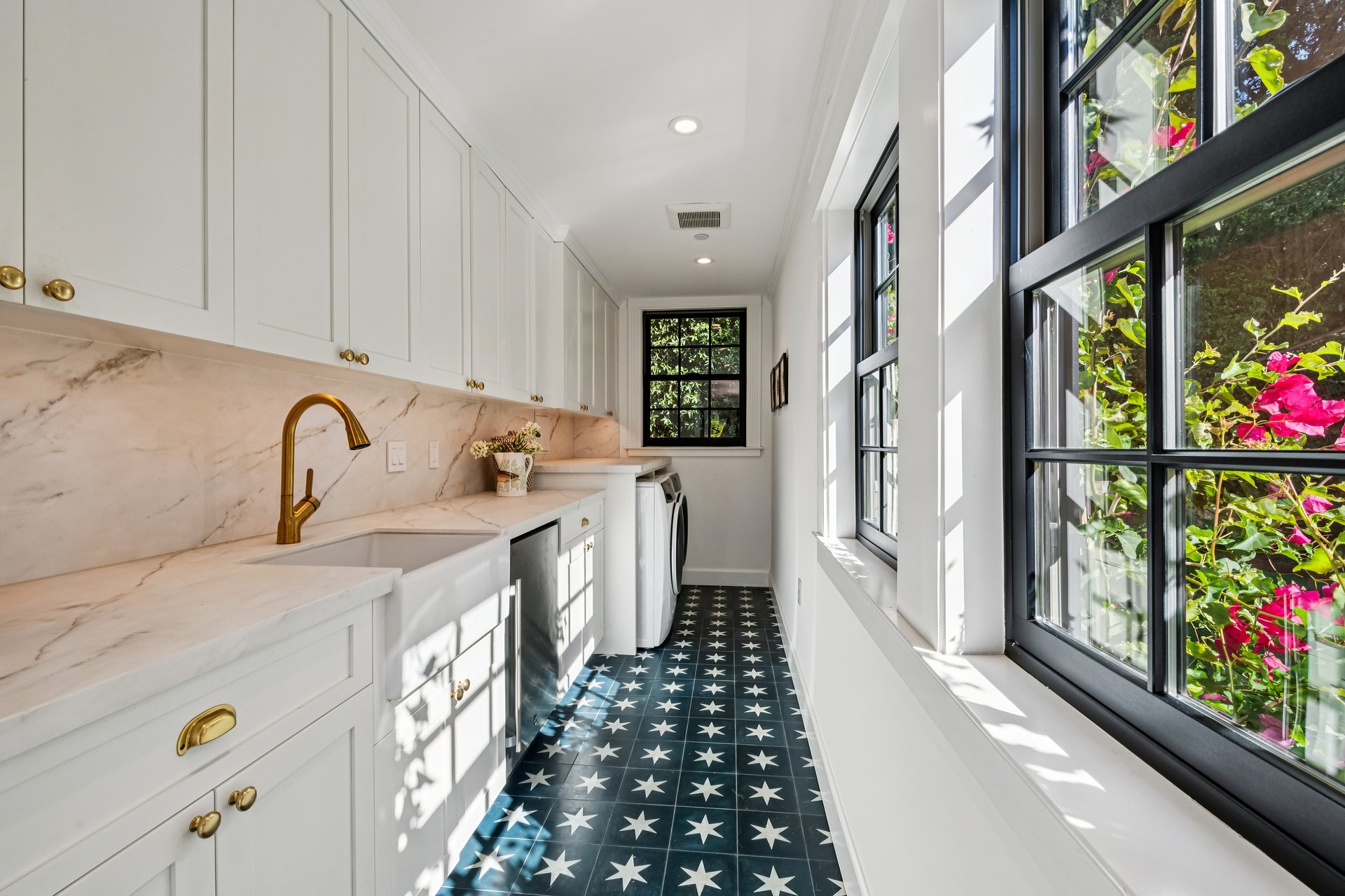 15 Geldert Drive