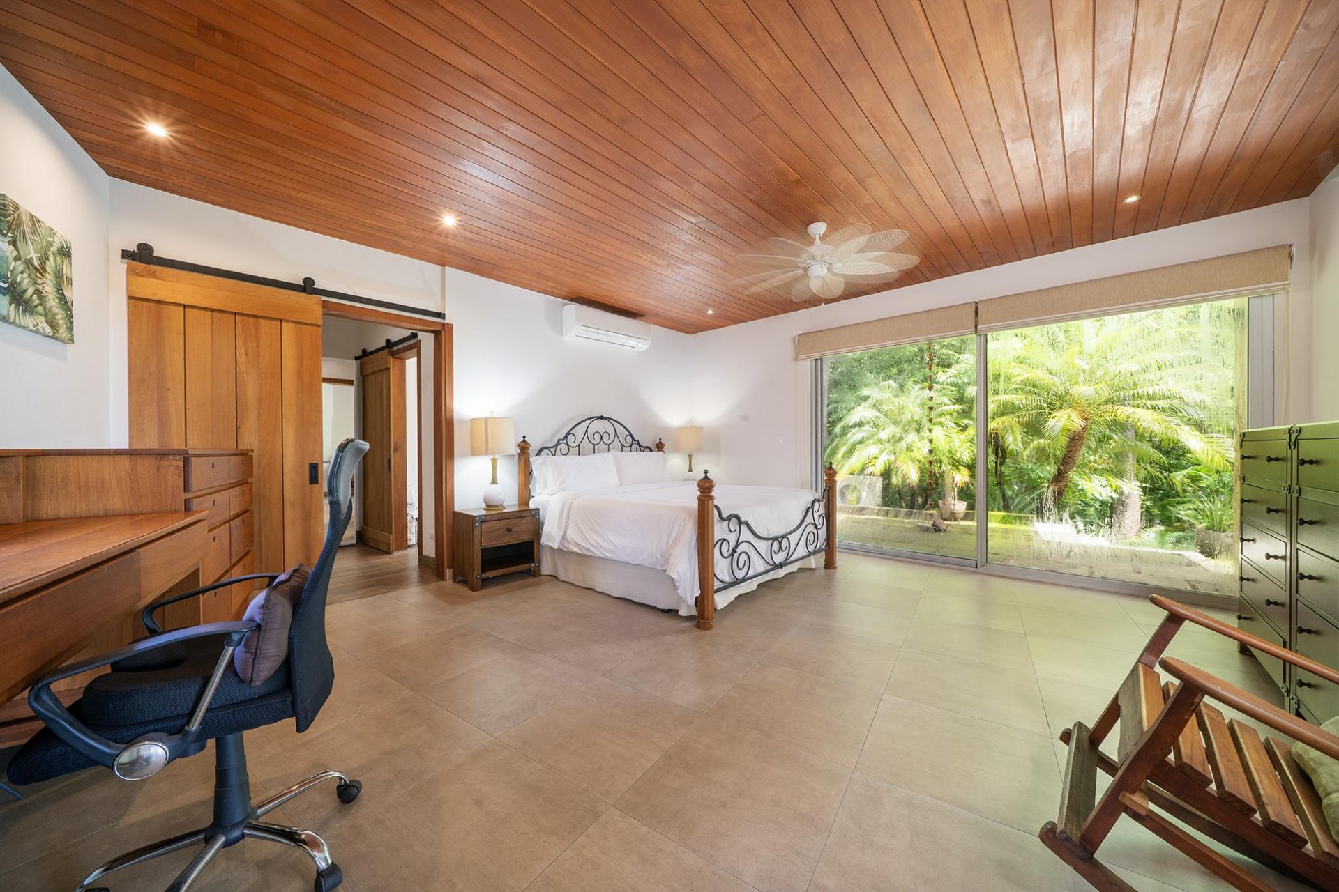 Casa Gracia | Luxury Jungle Retreat with Infinity Pool in Rancho Villareal, Tamarindo