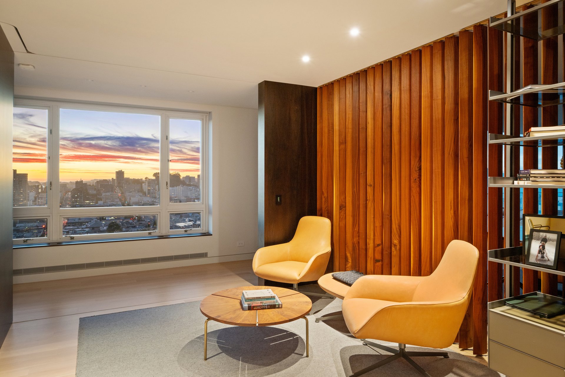 Showcase Apartment on Nob Hill