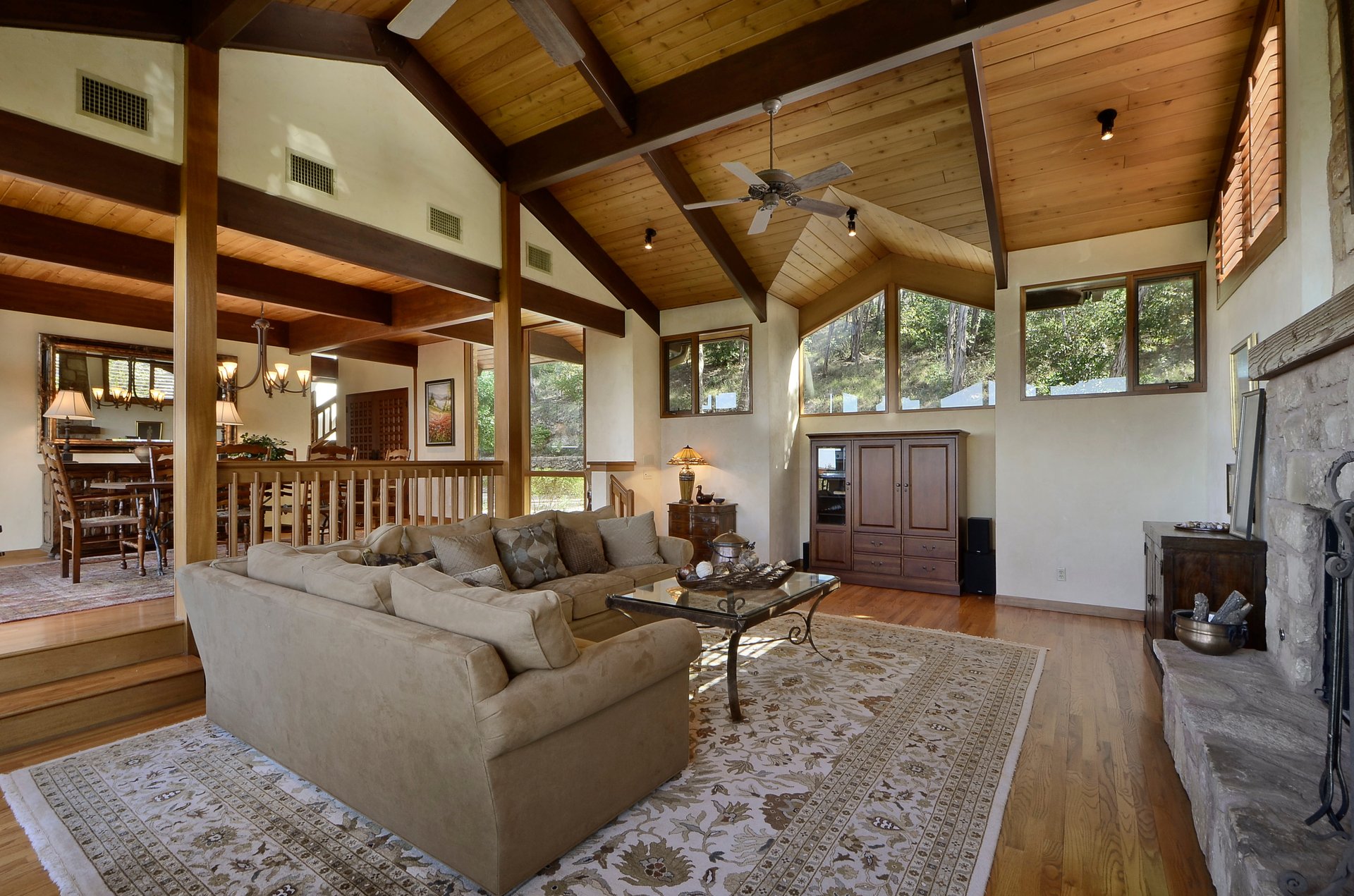 Contemporary Family Retreat