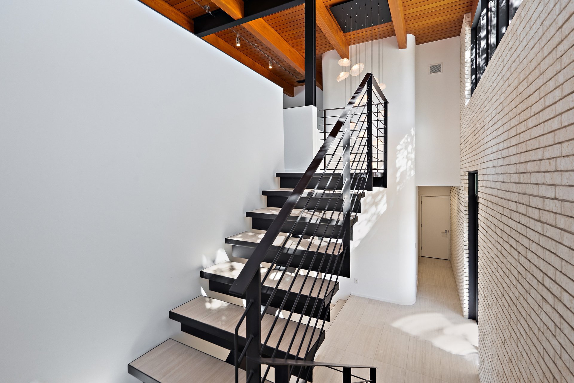 Modern Architecture Meets Hilltop Views