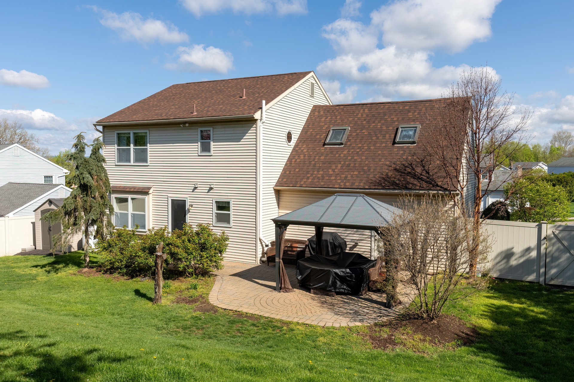 582 Coventry Court