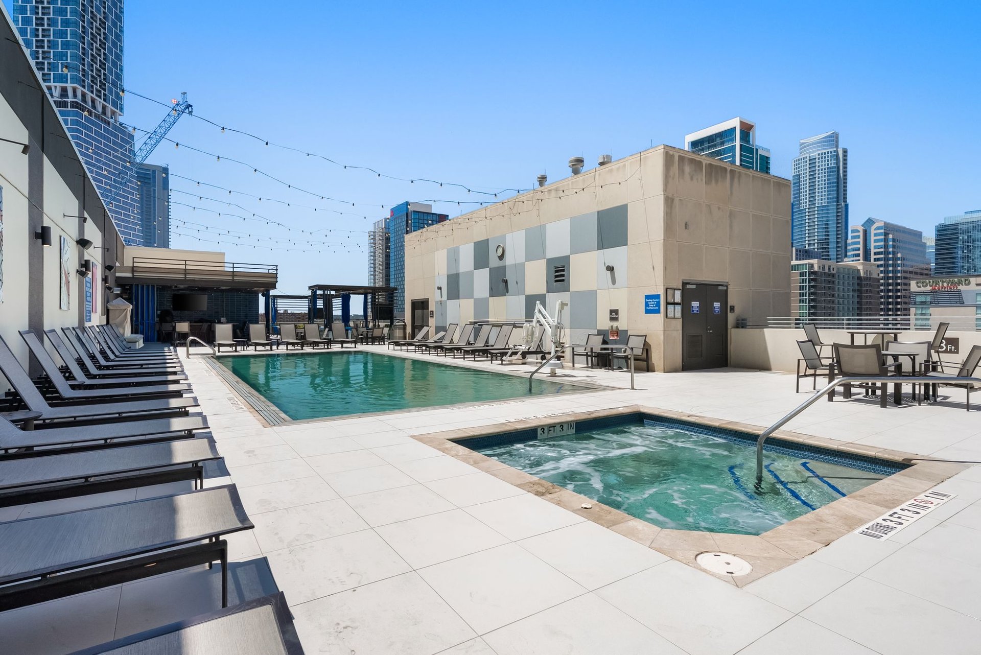 555 E 5th Street #3007
