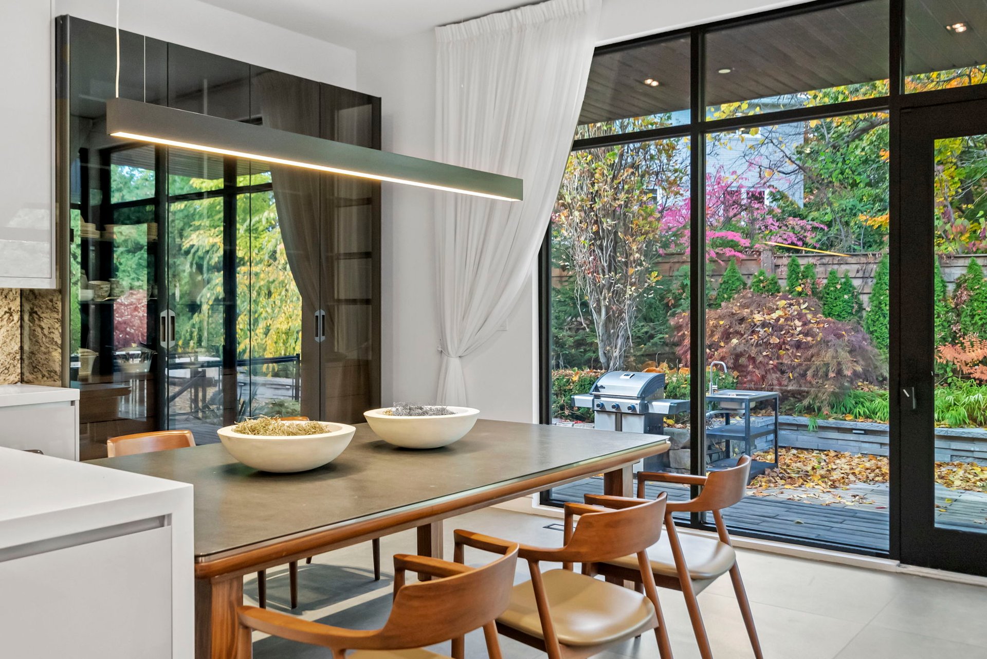 SOLD: Modern Architectural Profile
