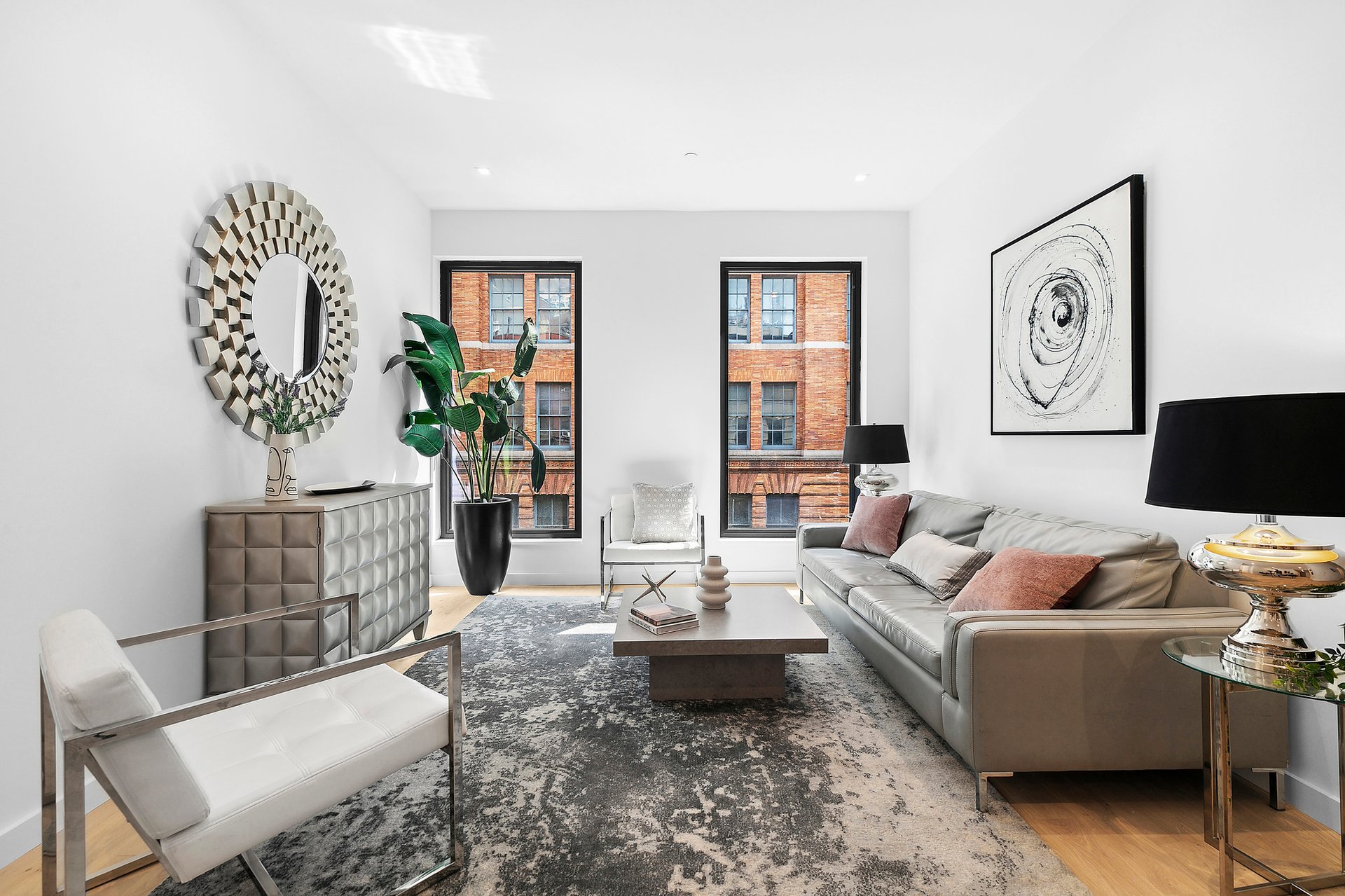 149 E 26th St #401