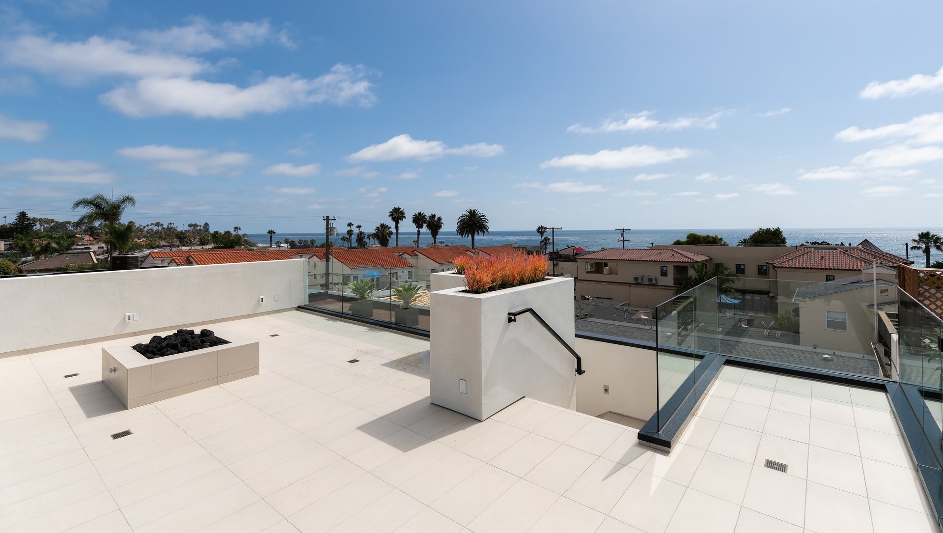 327 Nautilus St