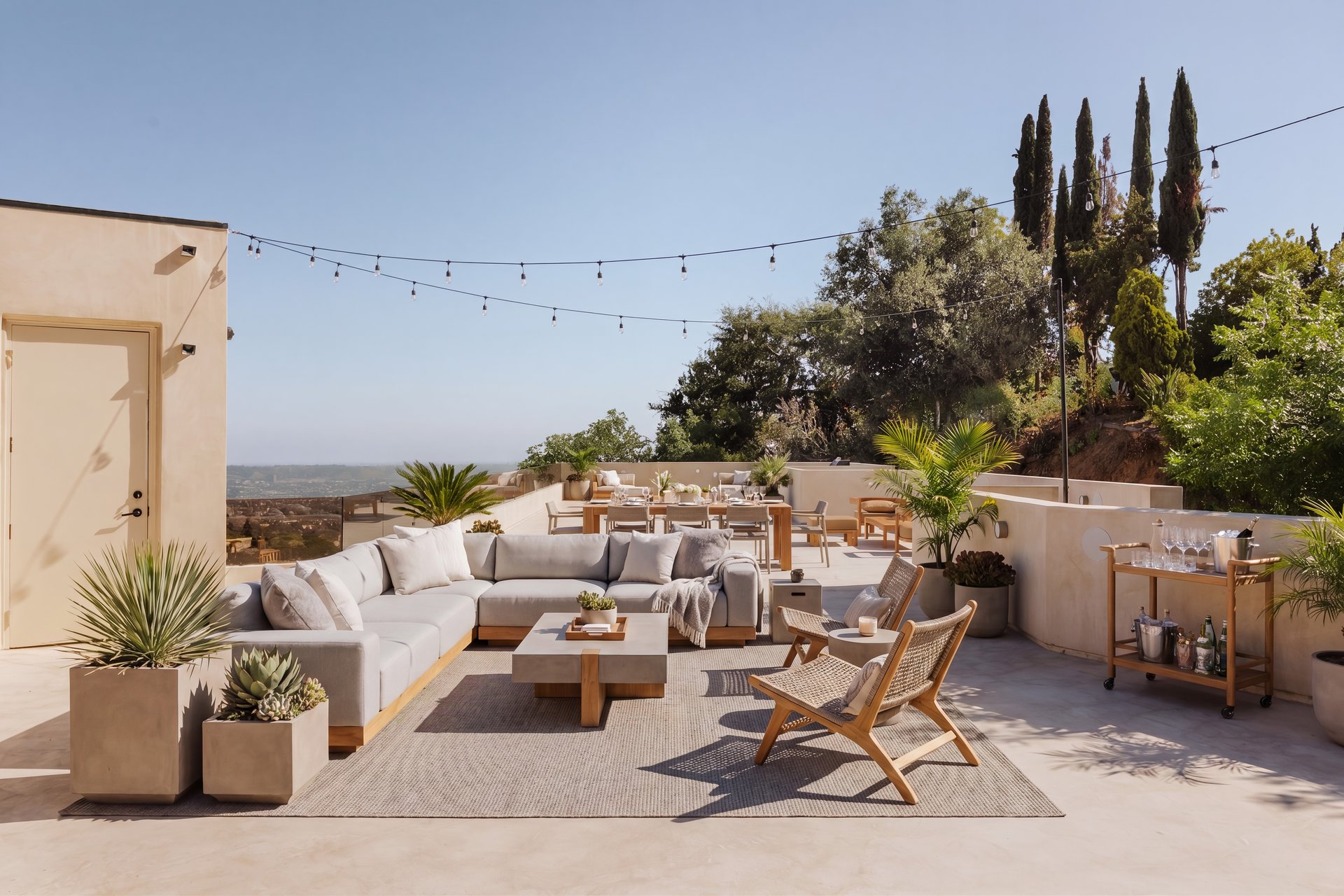 9262 Thrush Way, Hollywood Hills