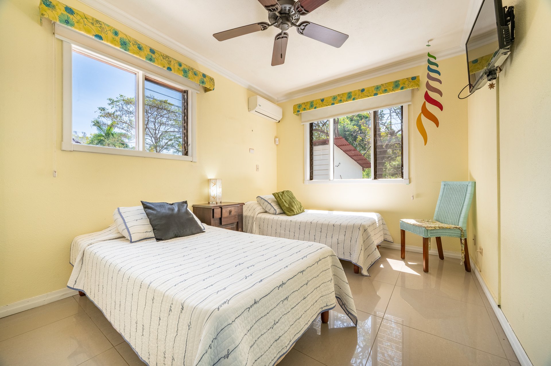 Pacific Beach Condo #2 | Prime Beachfront Location with Stunning Views