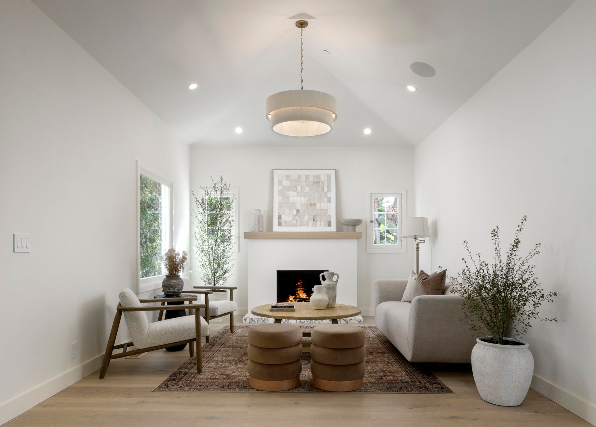 145 Butterfly Ln, Santa Barbara