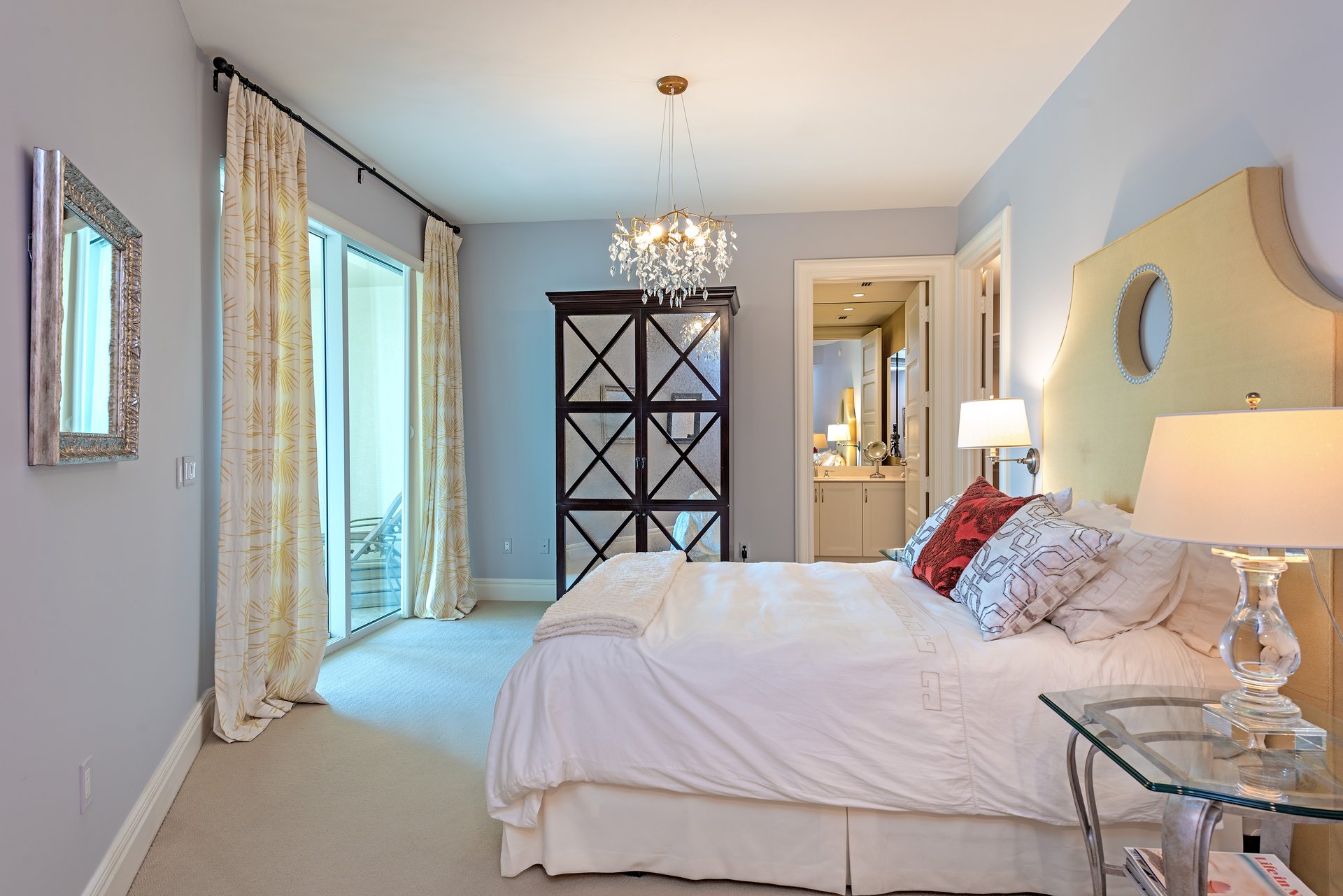 4501 Gulf Shore BLVD N 404