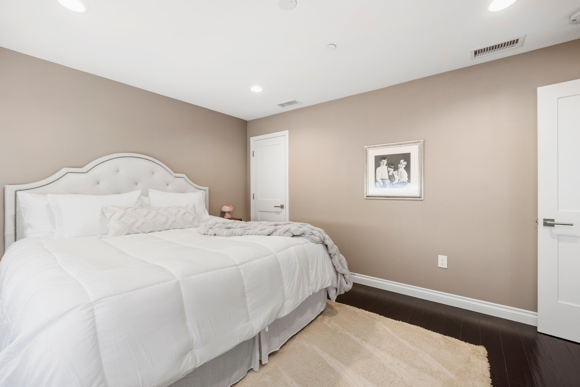 1544 7th St #6A, Santa Monica