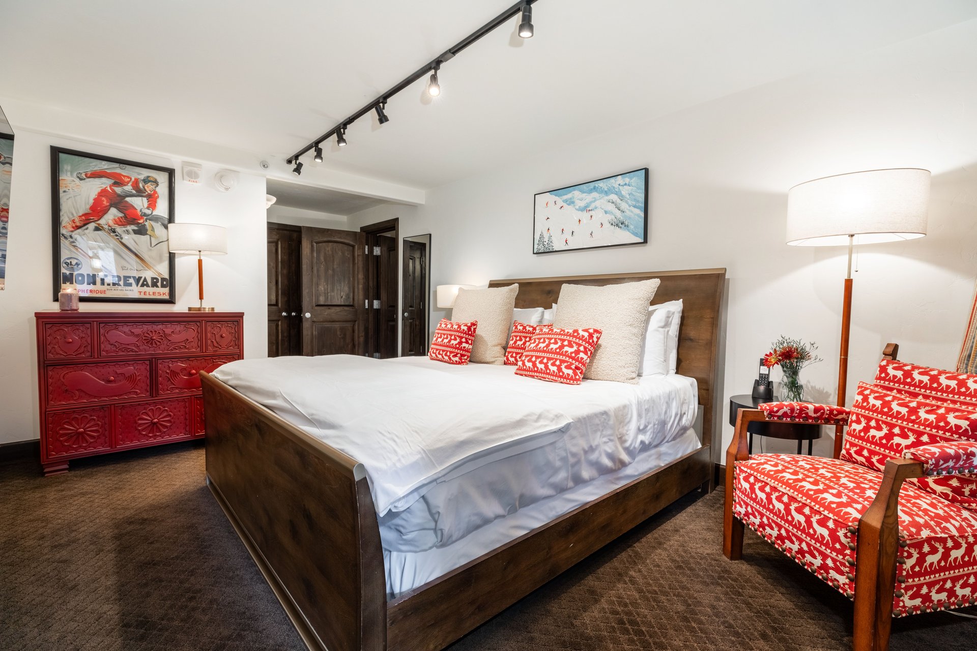 The Lodge At Vail Condominiums #145