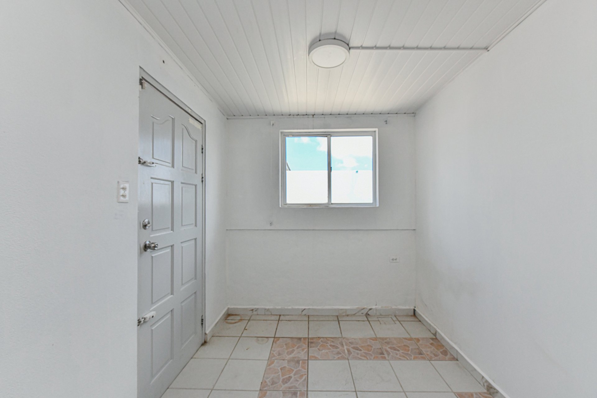 Paradera 177 A (Sale in Progress)