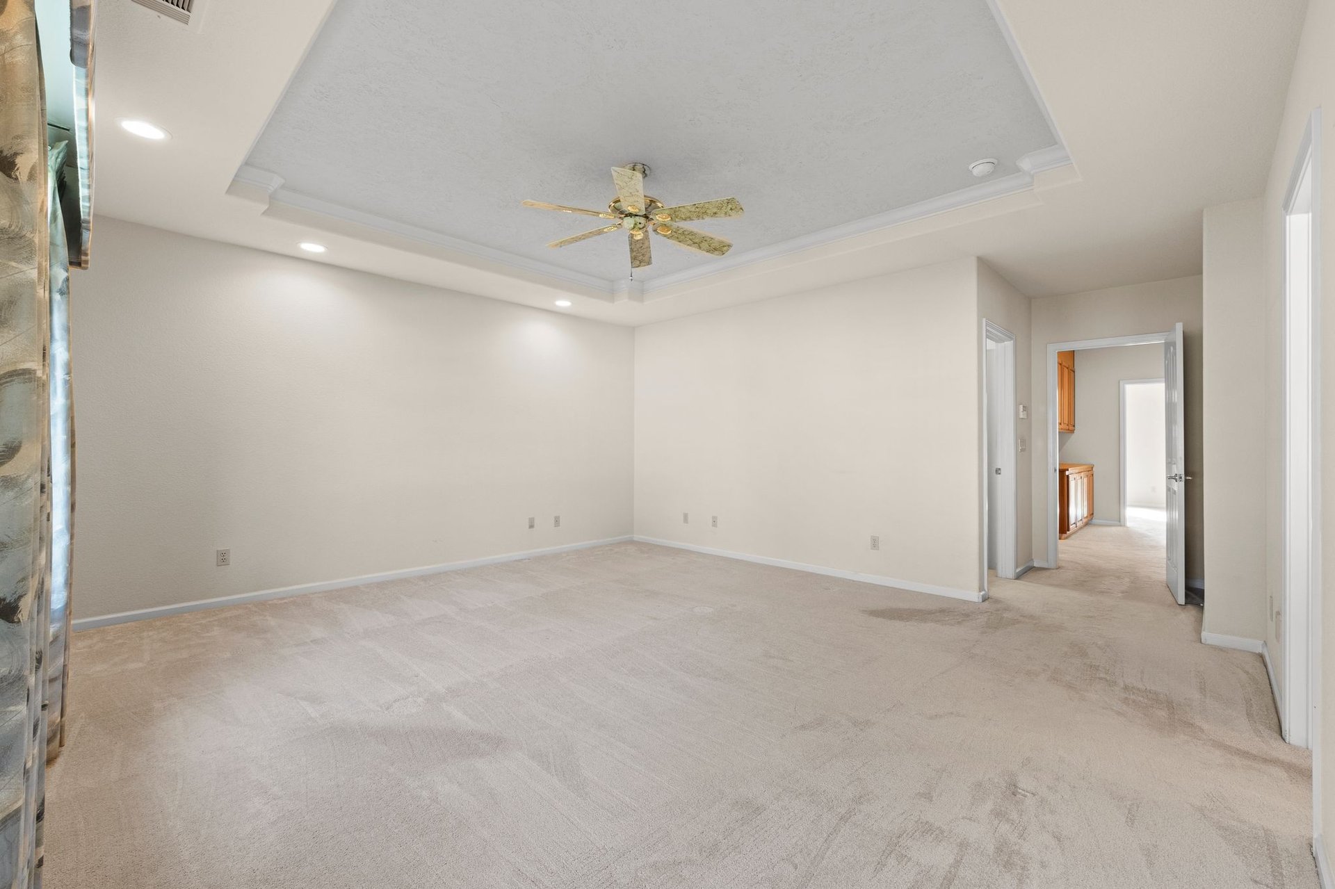 917 Corral Place