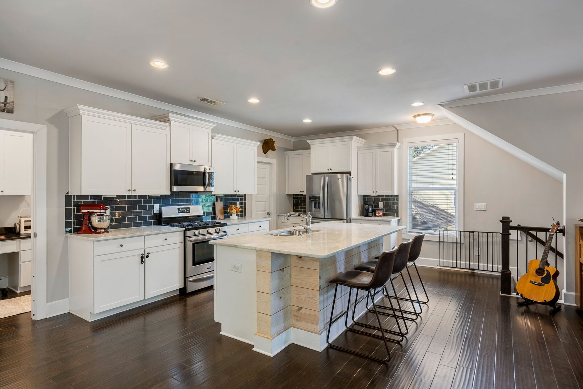 2136 Oak Knob Drive, Decatur, Georgia 30032