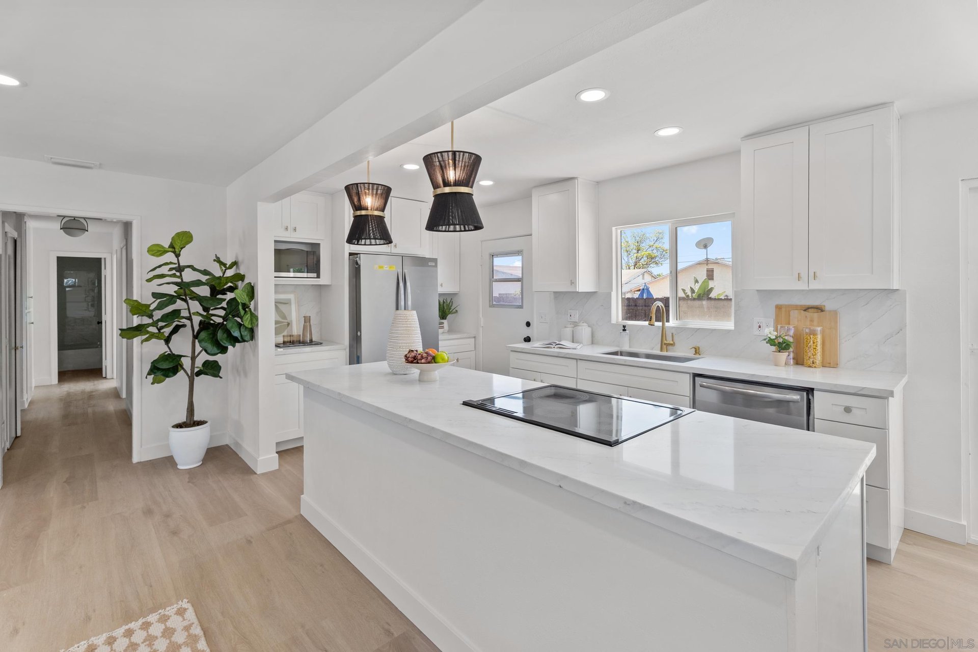 4915 Mount Gaywas San Diego, CA 92117