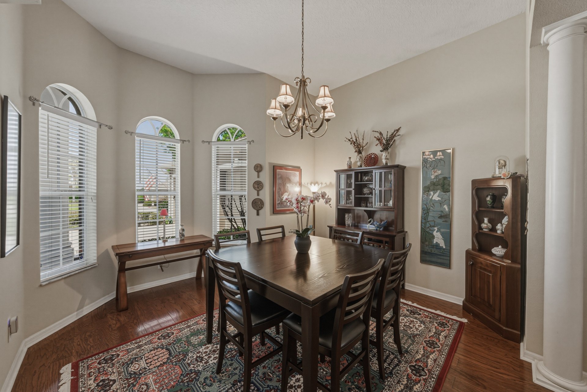 13304 THOROUGHBRED DR