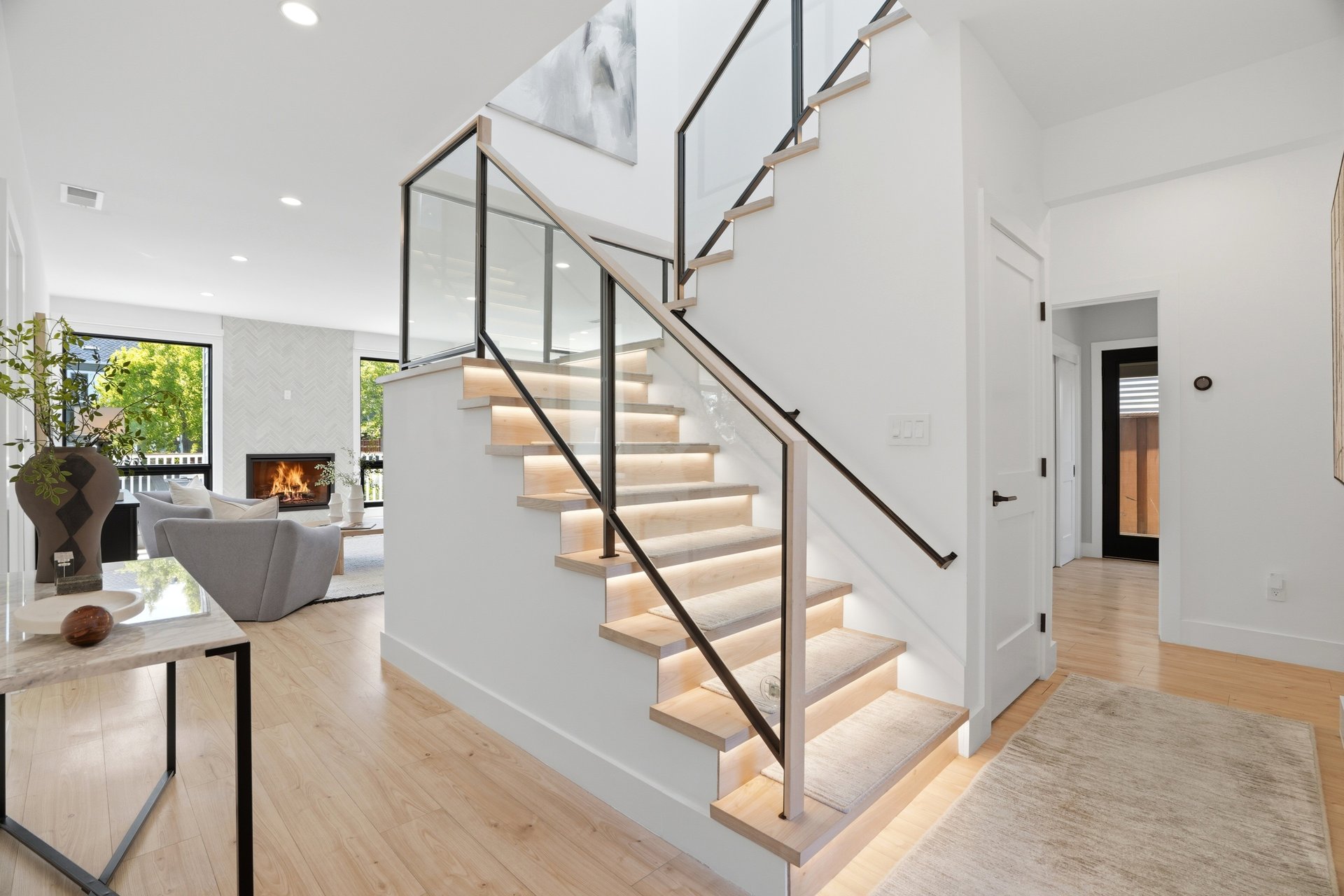609 Waterbury Lane