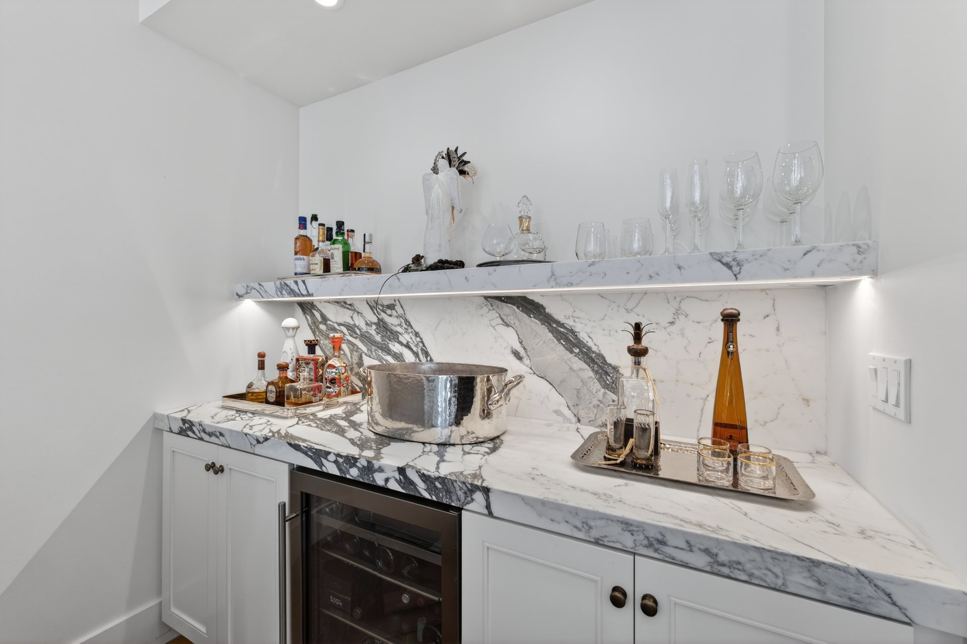 333 Santana Row #222