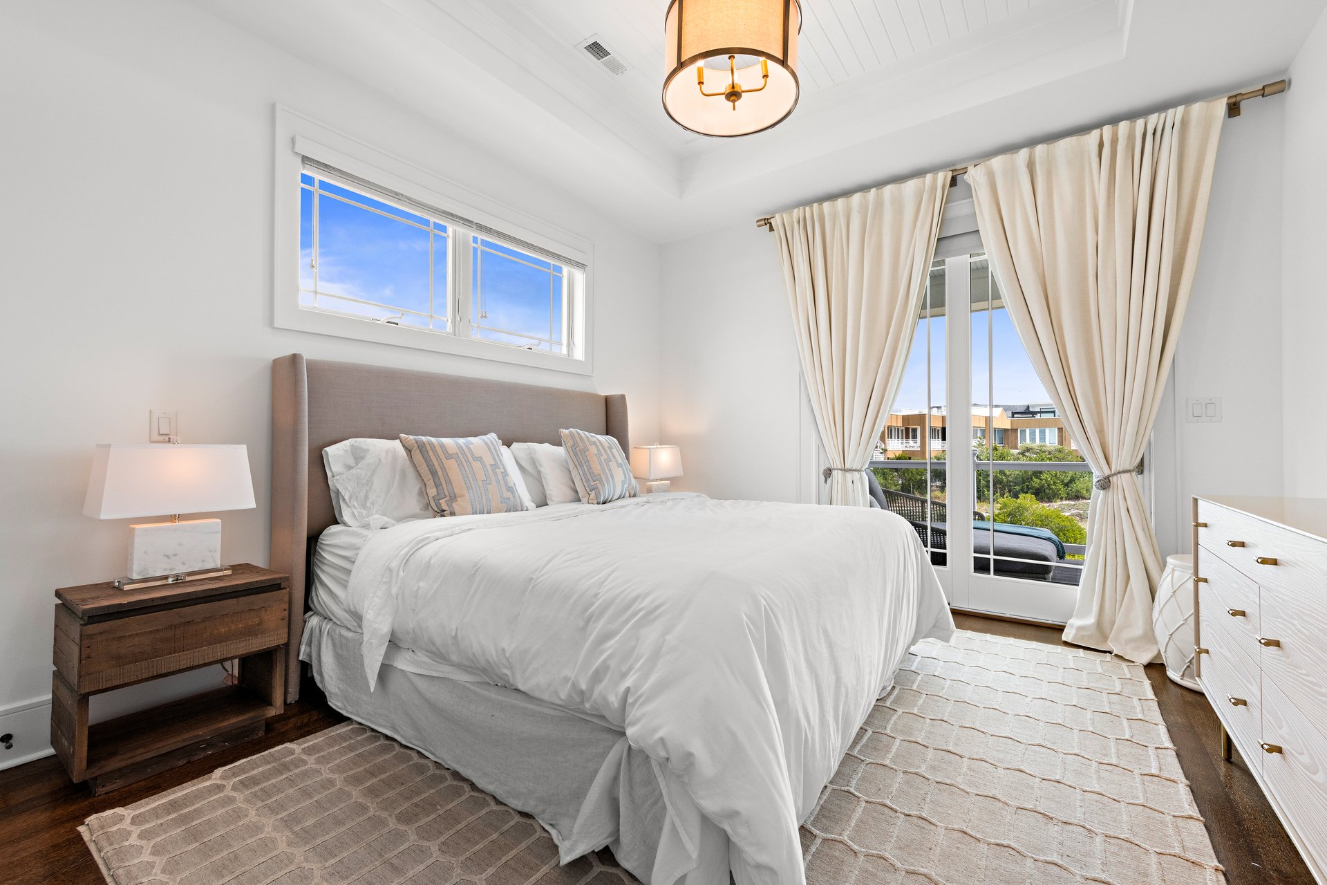 161 F Long Beach Blvd