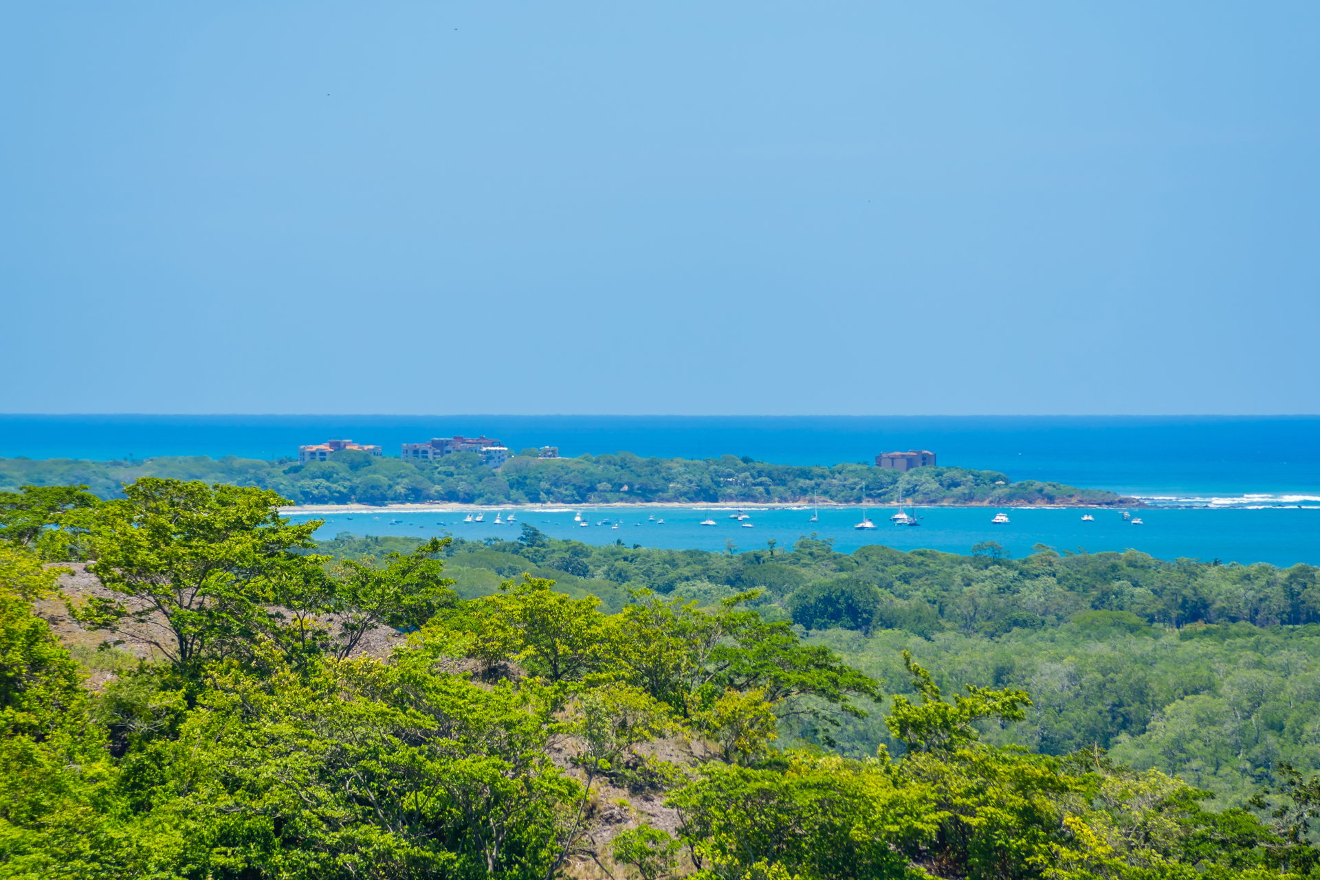 V-Lokamar Corona 1 | Exclusive 5-Bedroom Villa with Panoramic Pacific Ocean Views in Playa Grande
