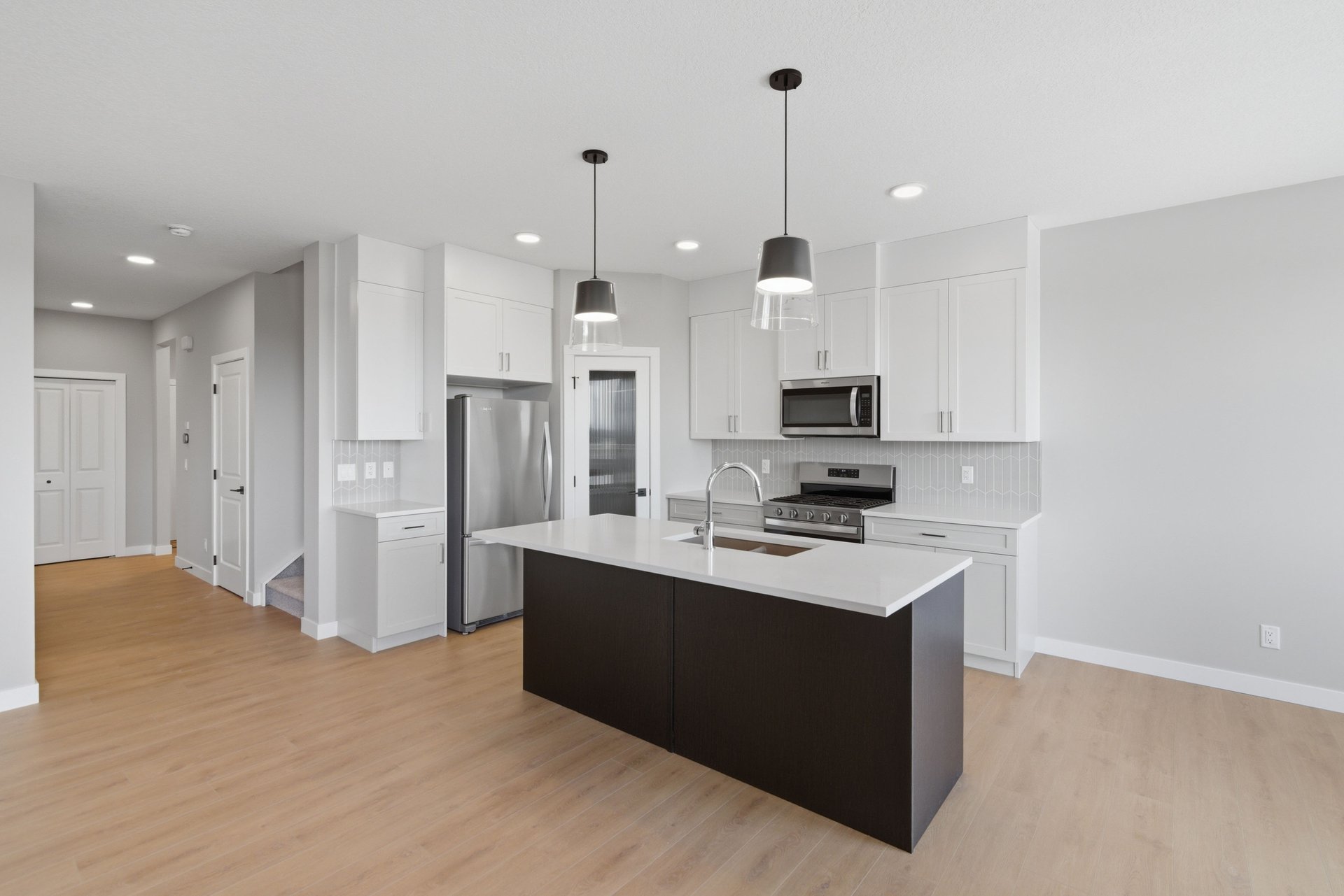 139 Belvedere Crescent SE