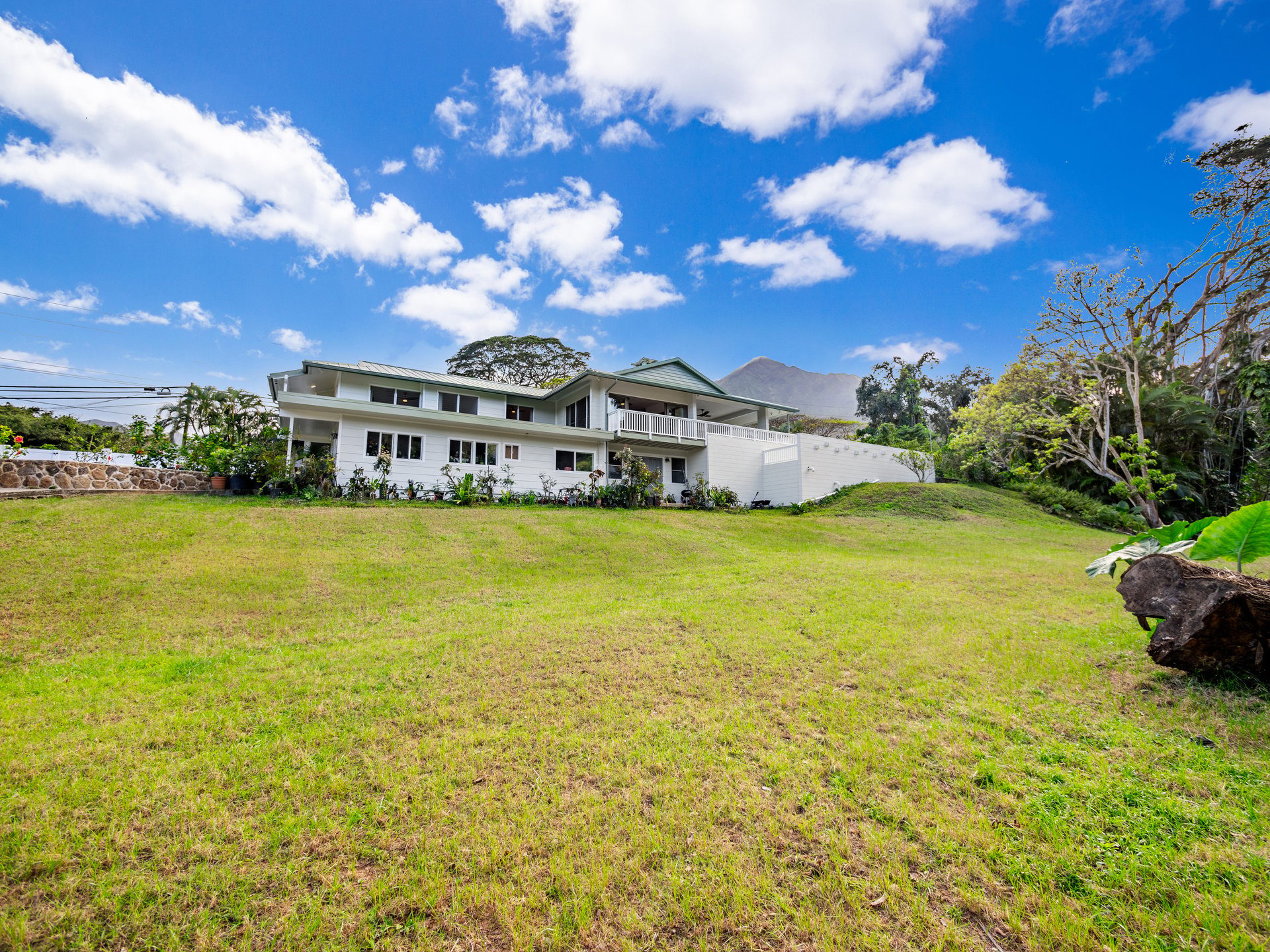 969 Auloa Road