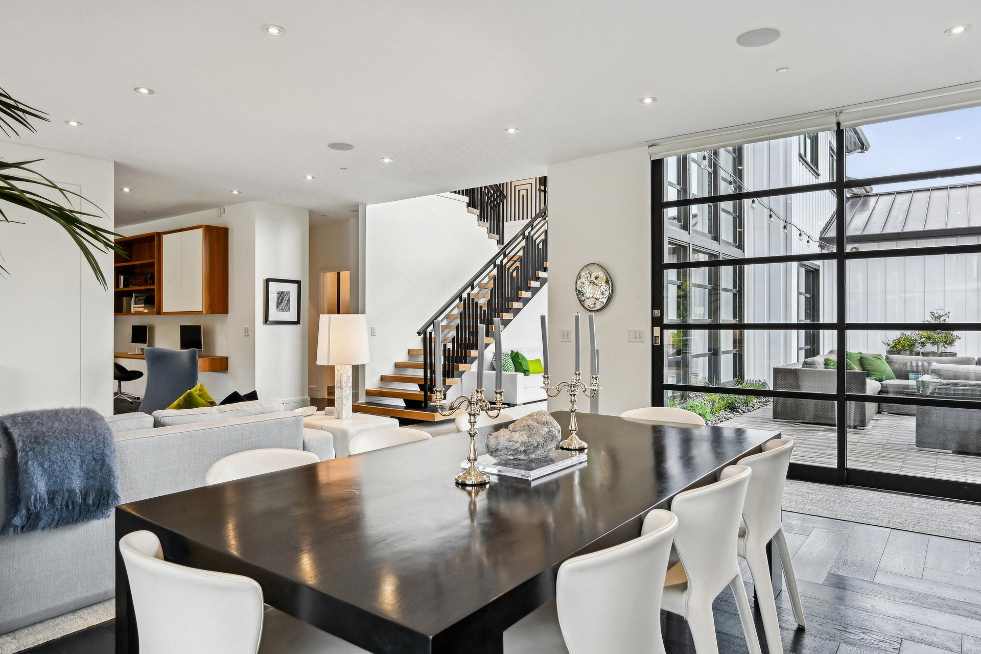 A Waterfront Masterpiece of Modern Luxury- Represented Seller