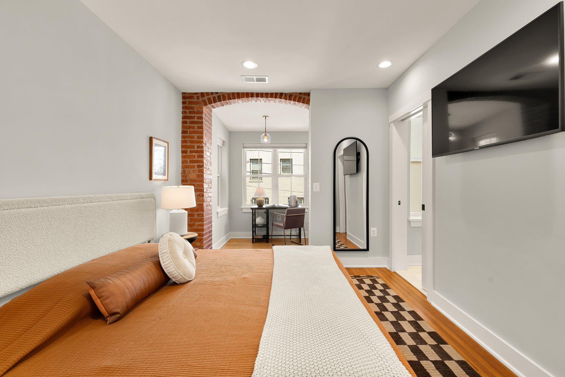 409 Columbia Rd NW