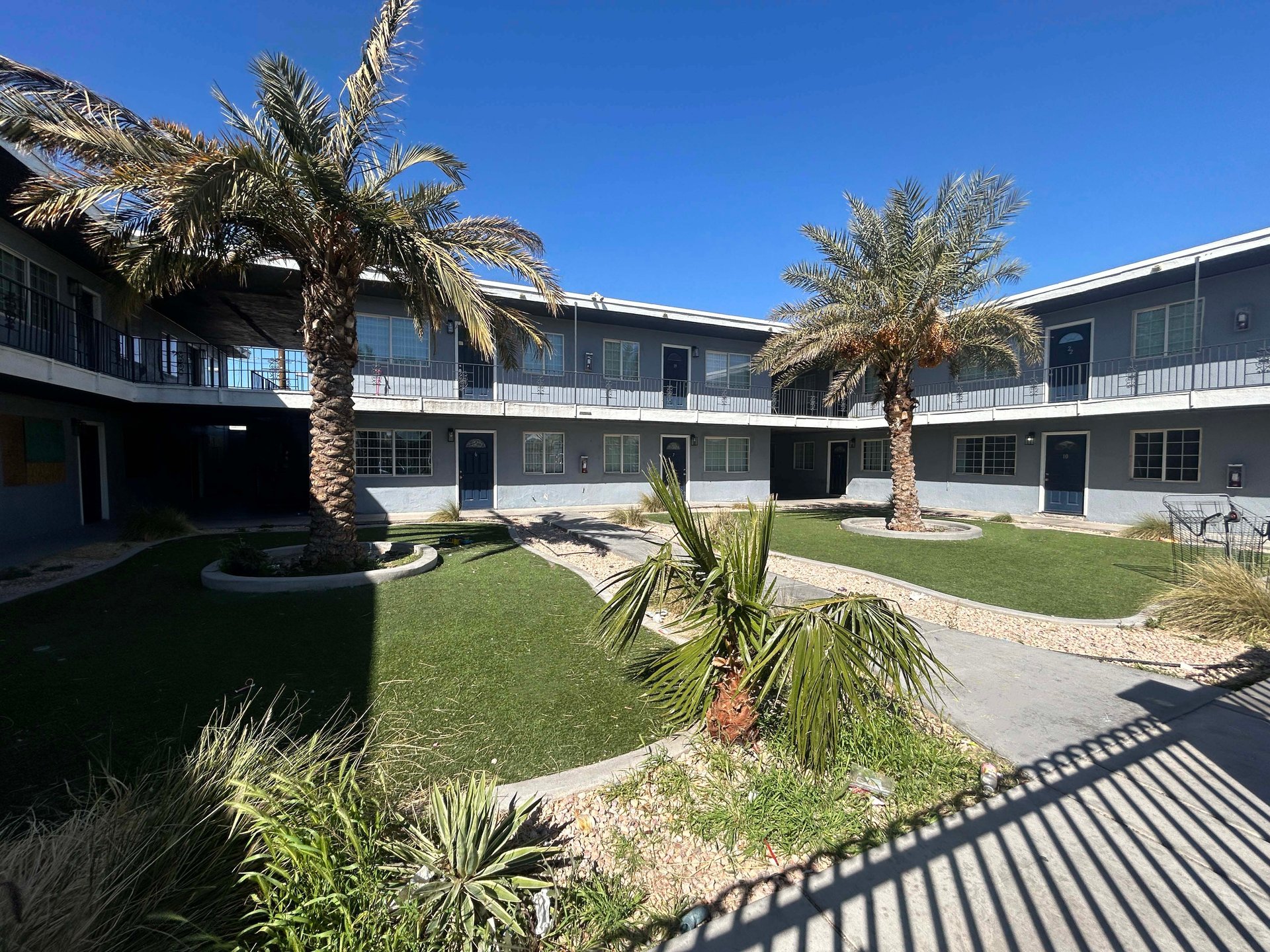 412 West Monroe Avenue #11 Las Vegas, NV 89106