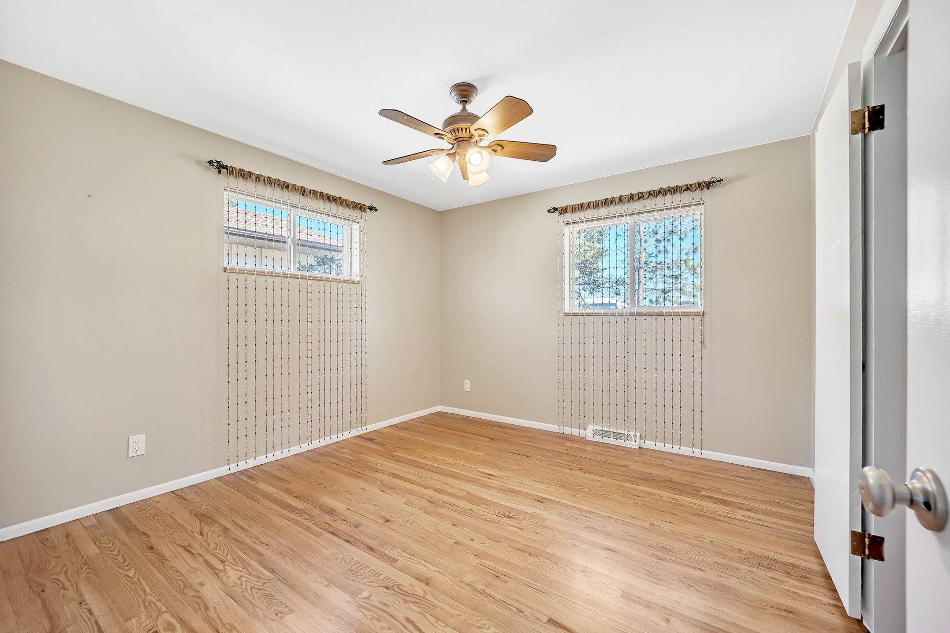 214 Crystal Hills Boulevard