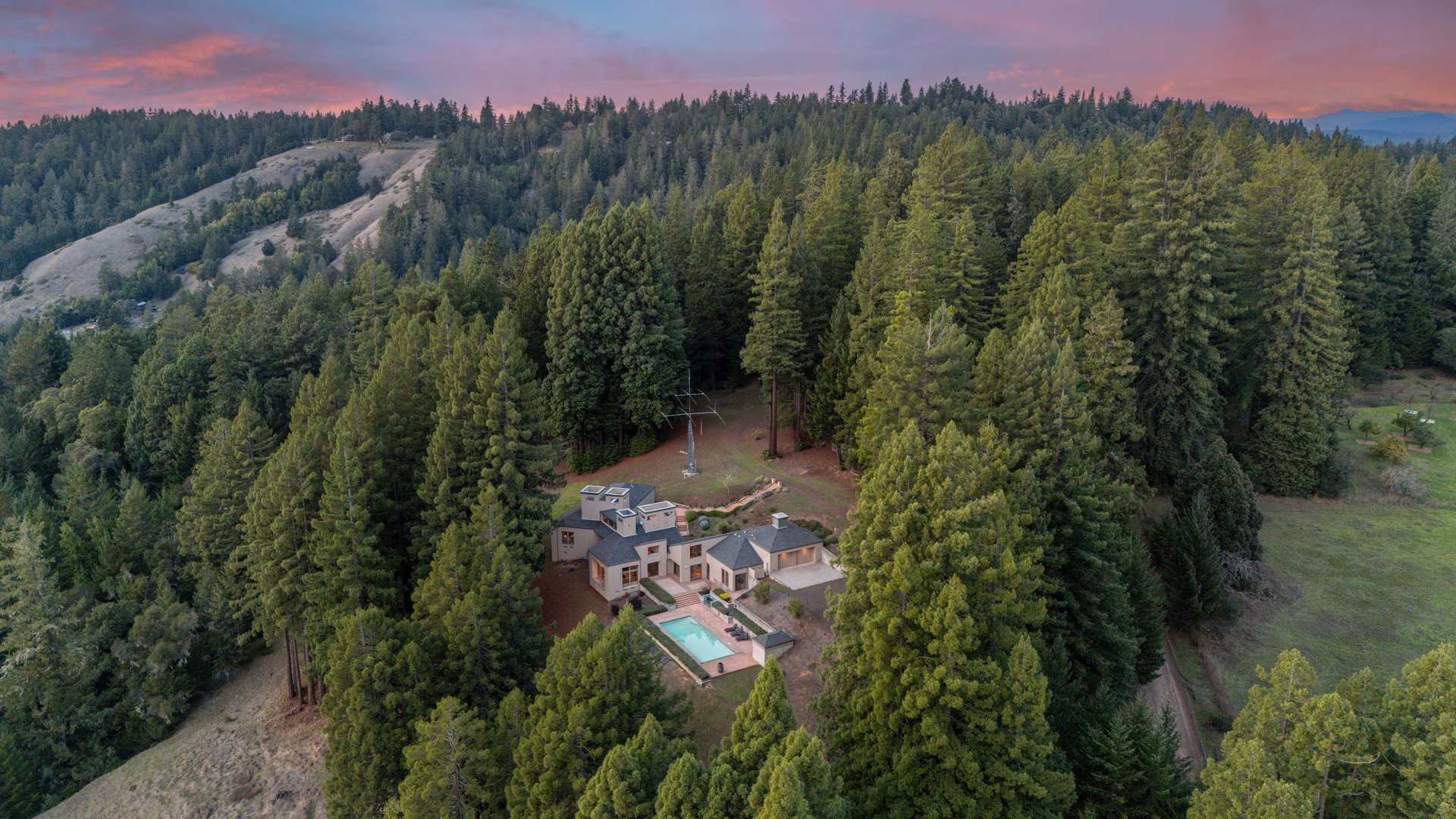The Redwood Canopy House