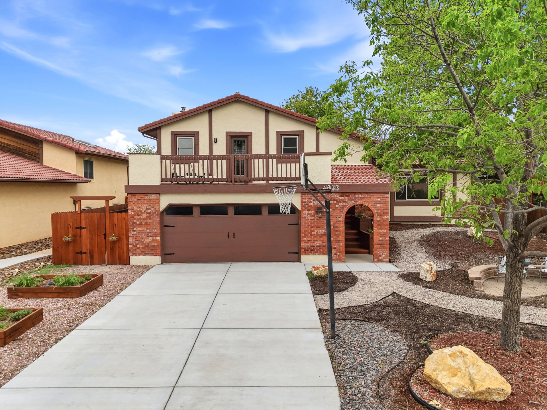4055 Thundercloud Drive
