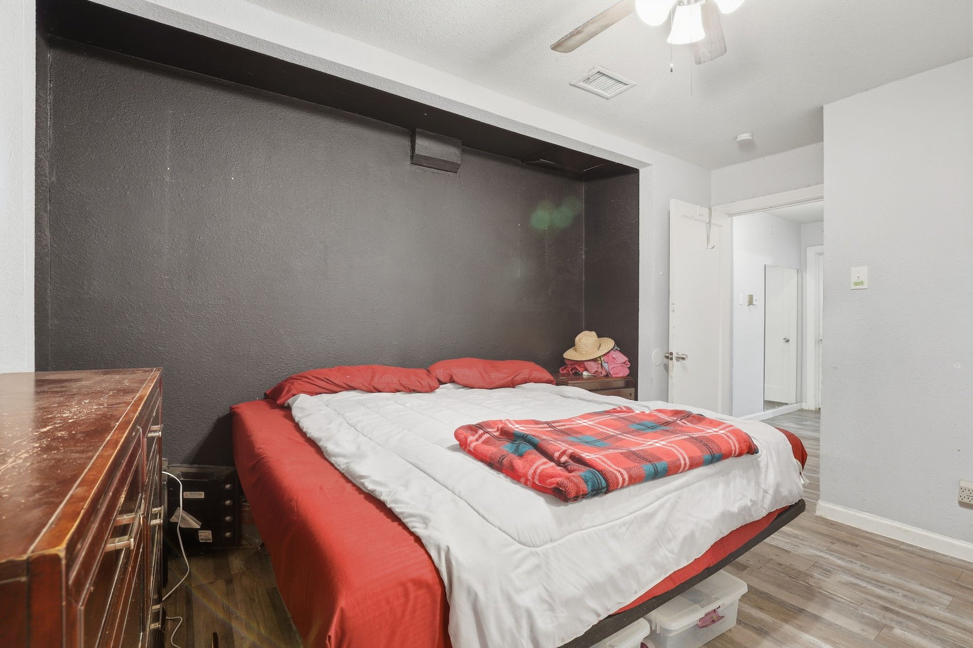 4014 Kostner