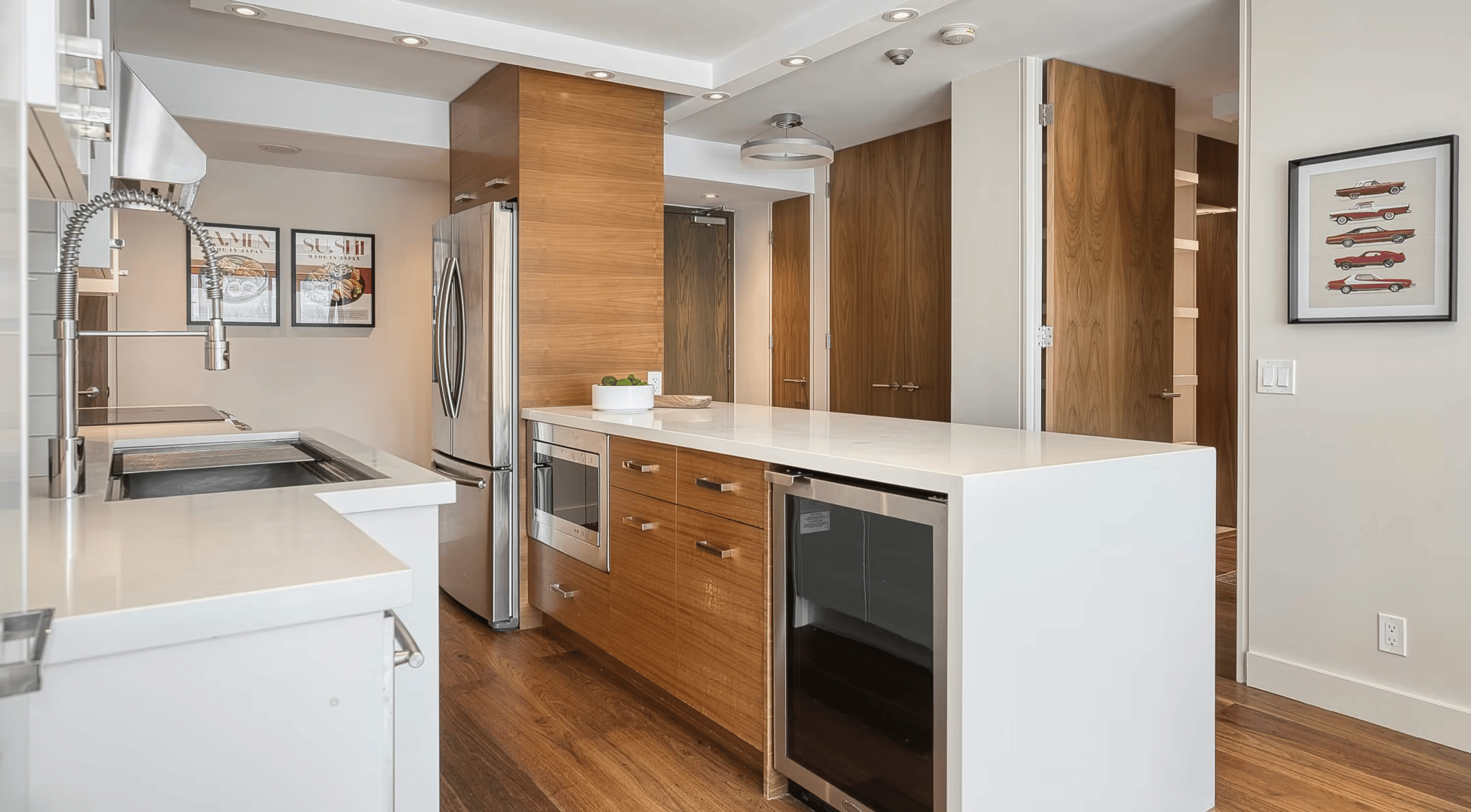 50 Lombard St #2104