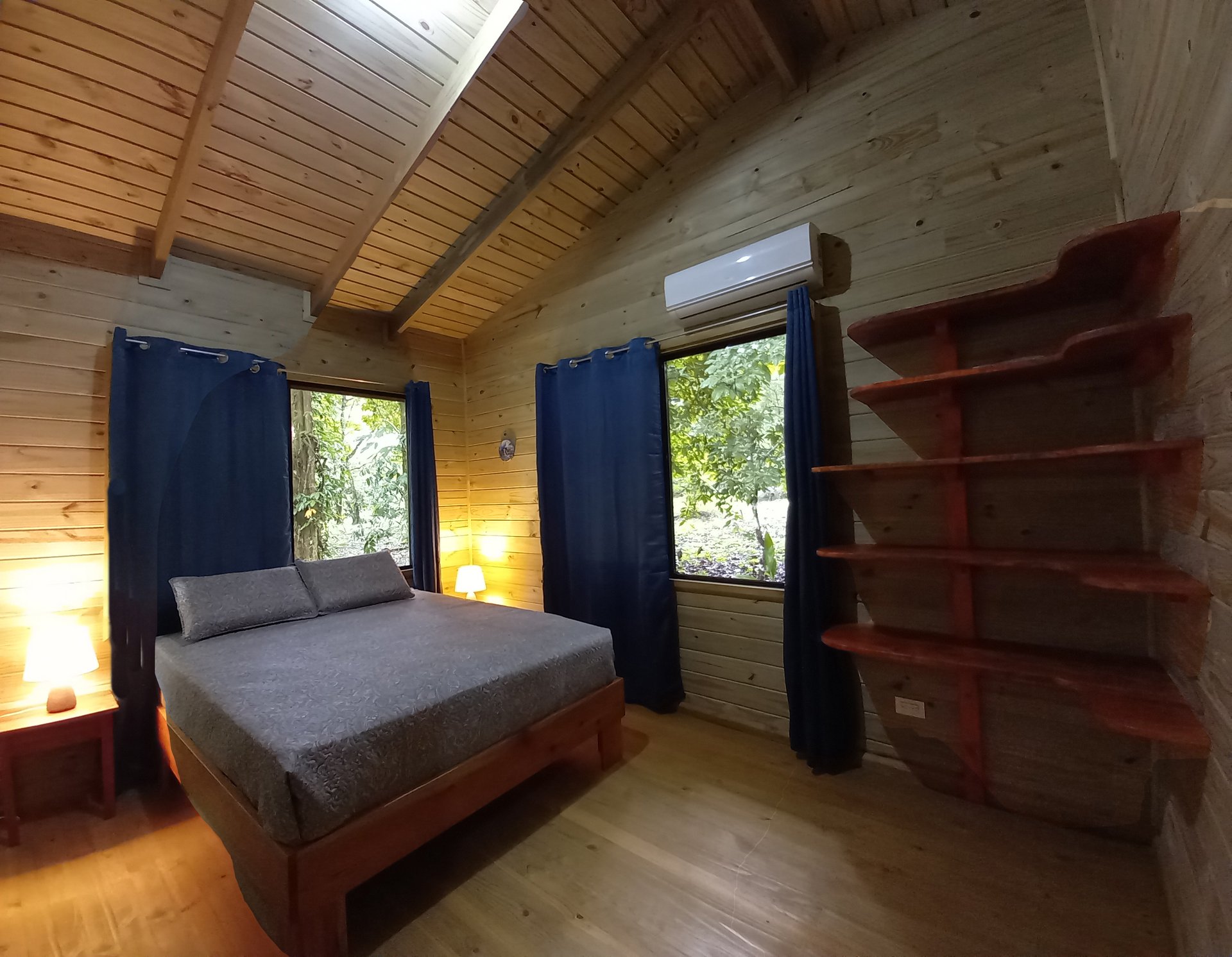 8 Cabinas with Swimming Pool on Lush Jungle Property | Uvita
