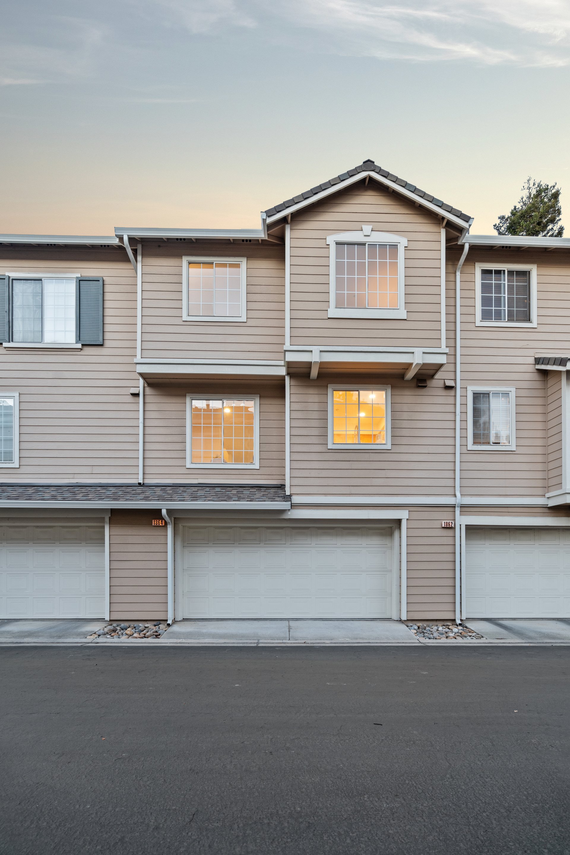 1864 Anchorage LNDG