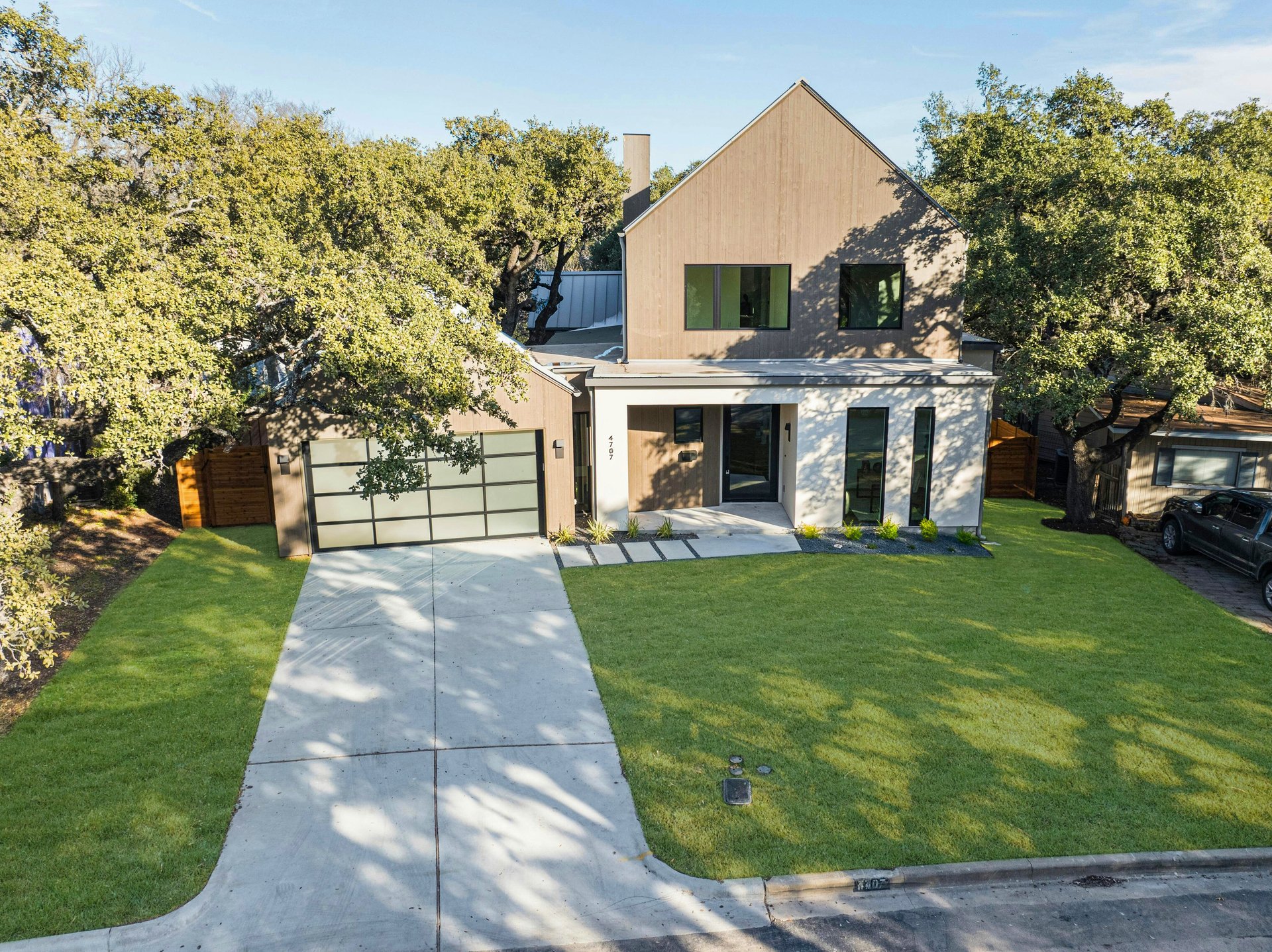 4707 Strass Drive