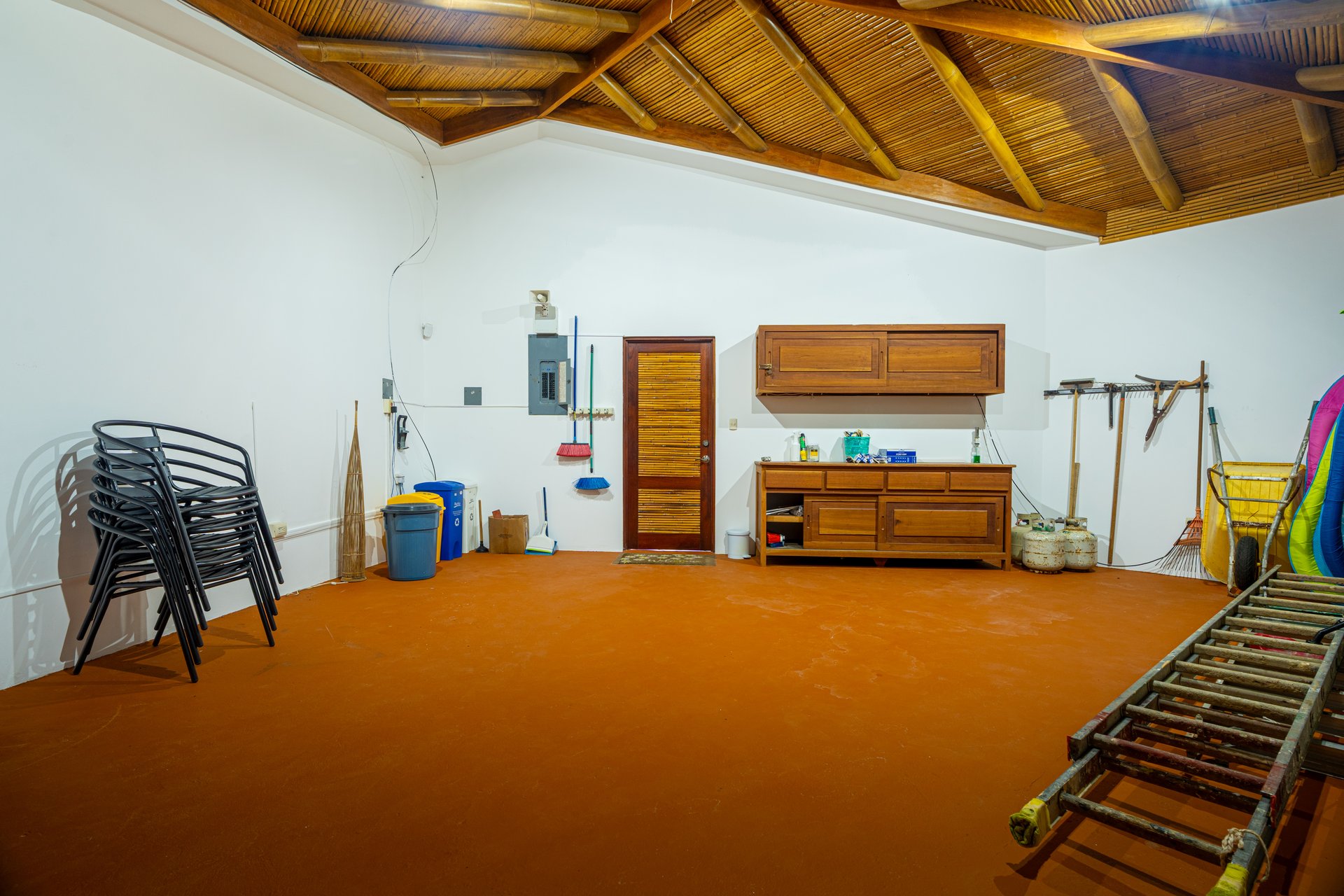 Classic Luxury at Casa Ceiba, Coastal Ocean View 4 Bedroom Home Near Uvita