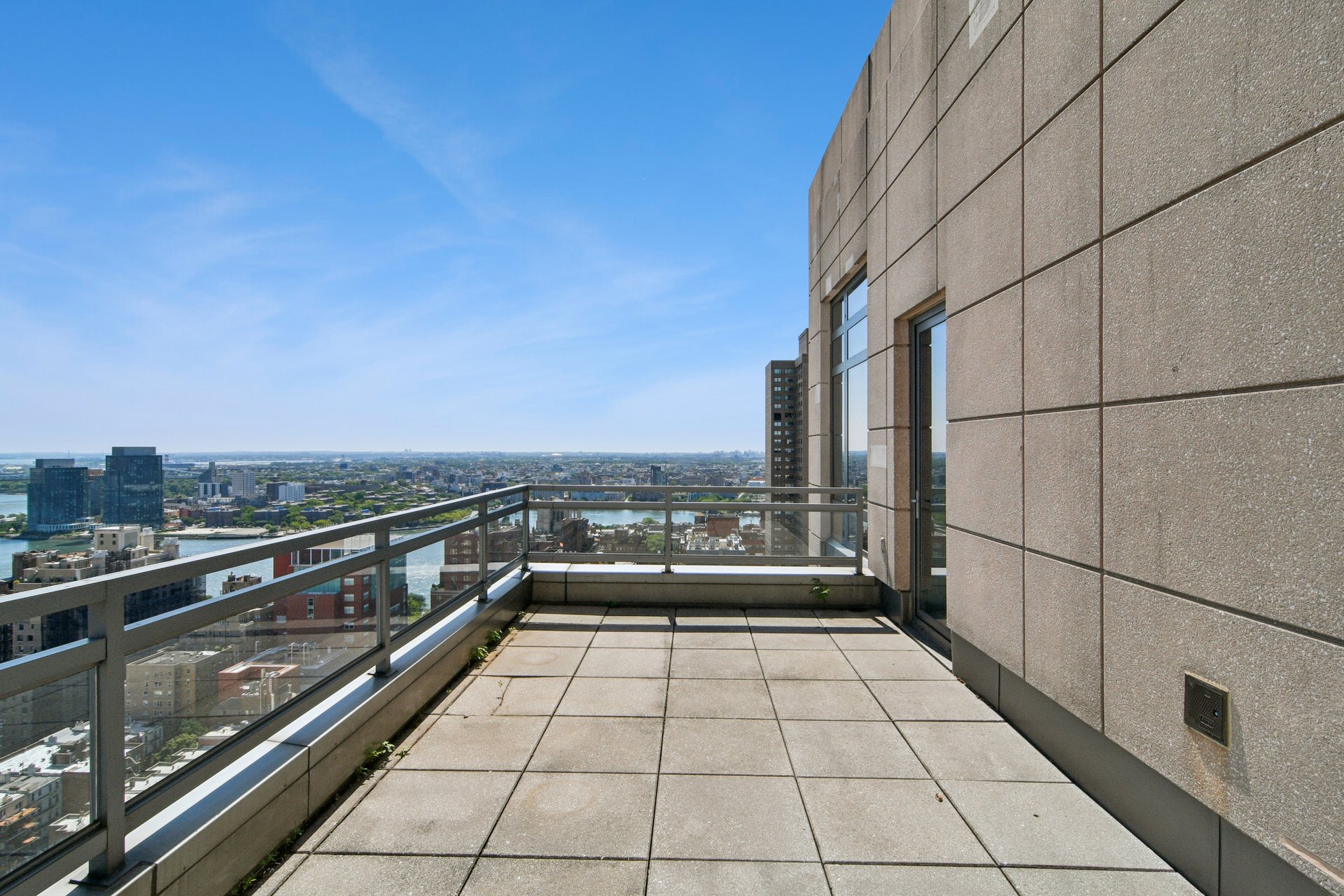 450 East 83rd Street PH2A
