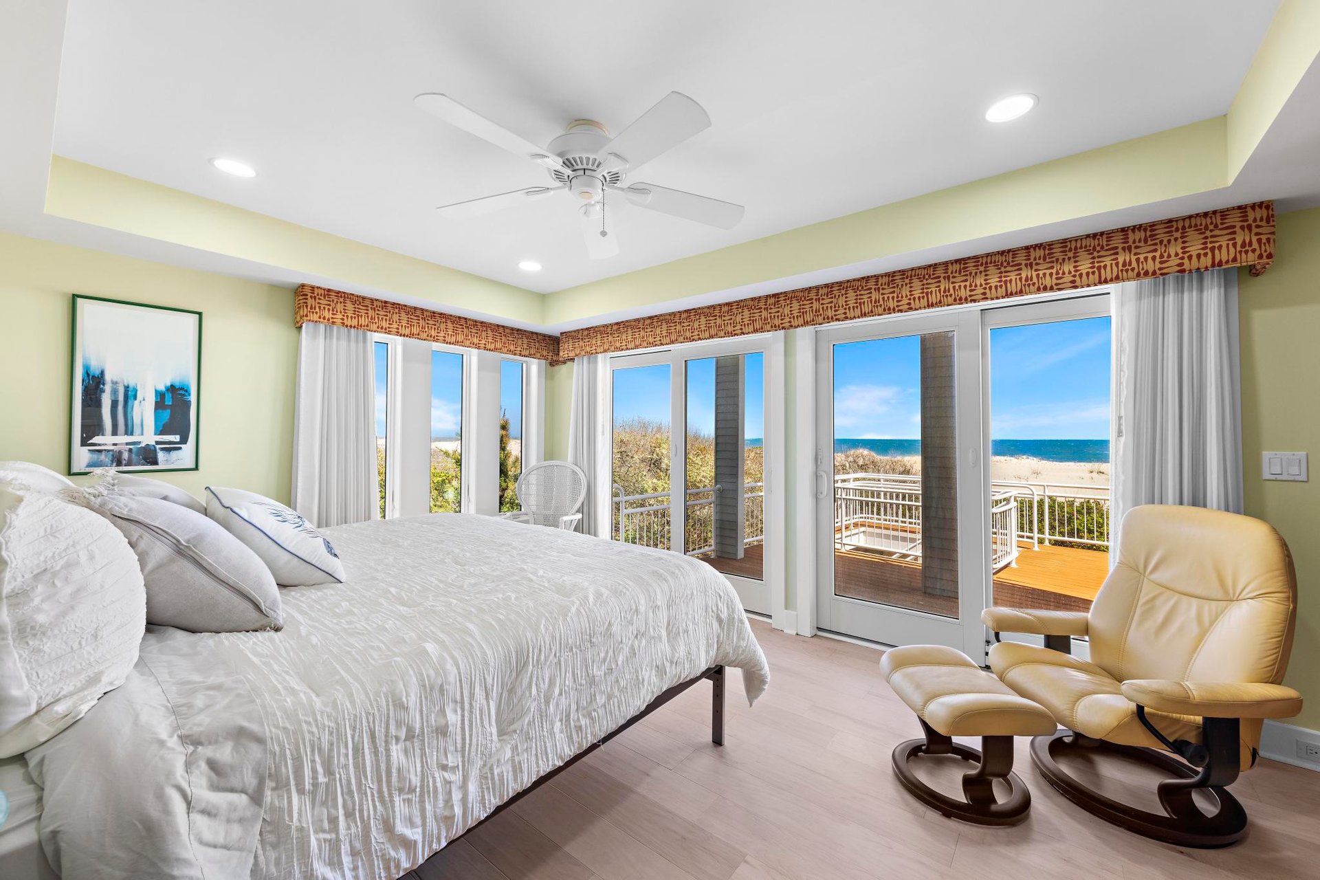 101 E Long Beach Boulevard 