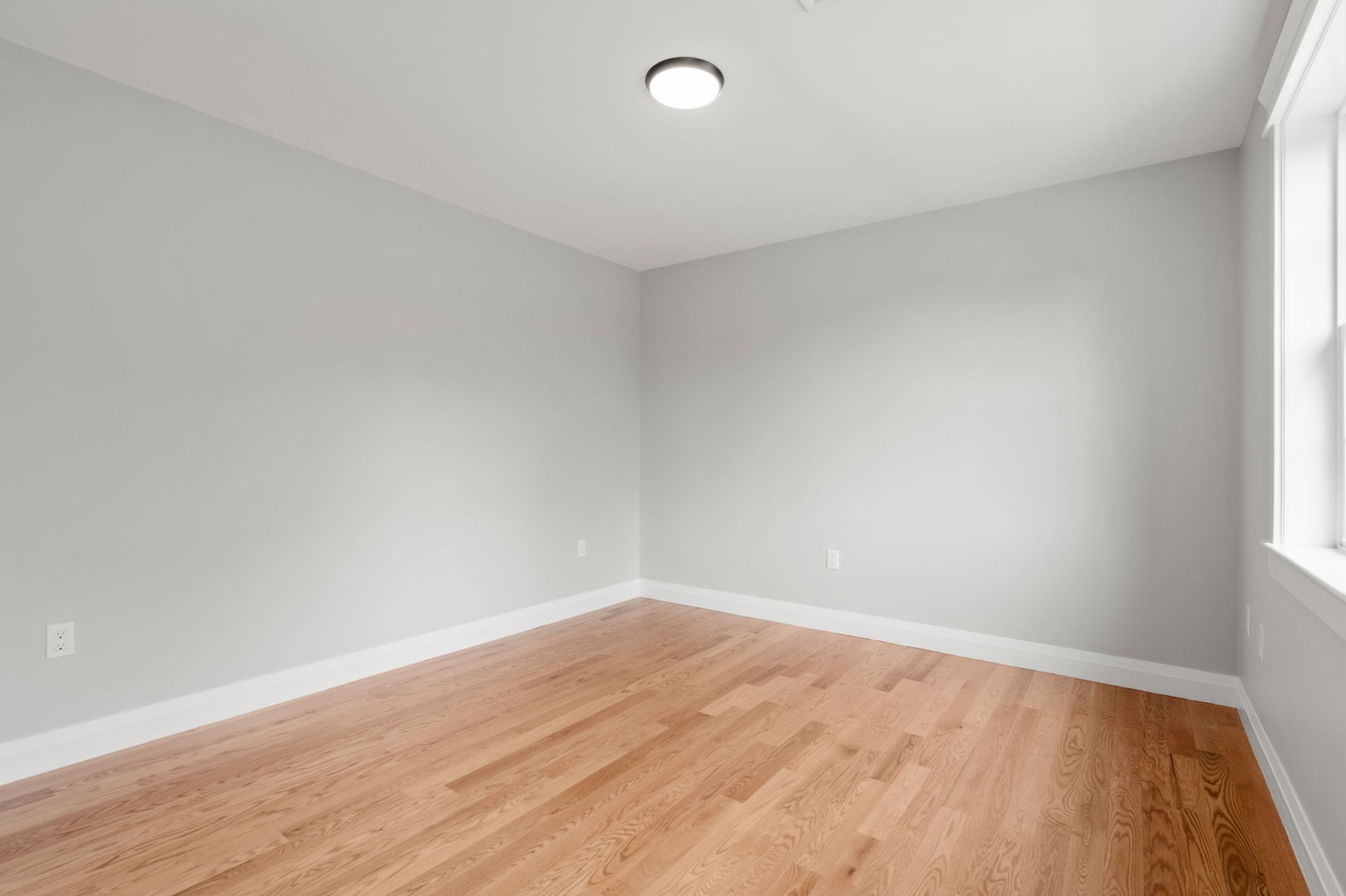320 Lexington St