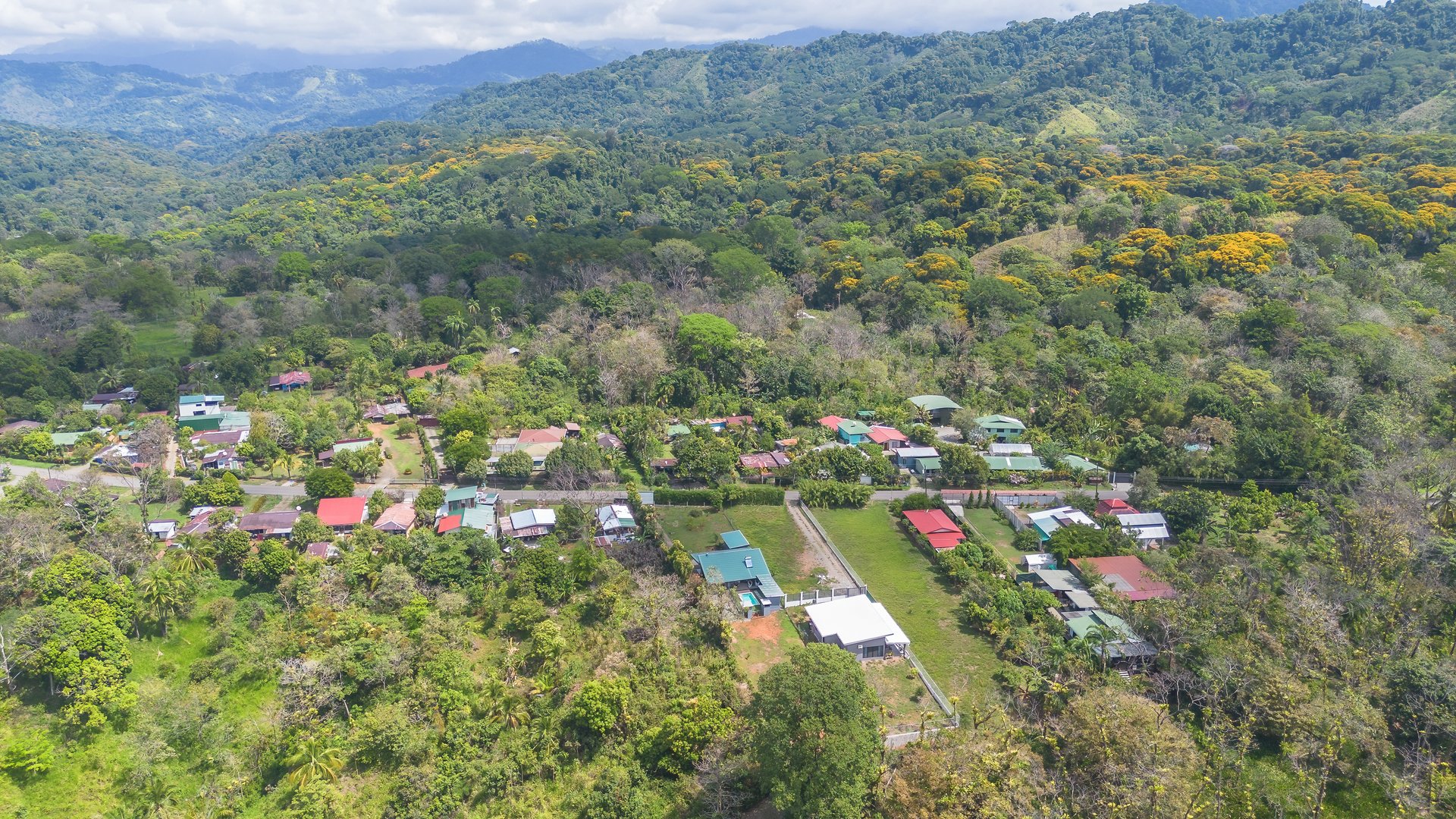 Brand-New Mountain View Home with Pool and Expansion Potential in Villa Nueva, Quepos