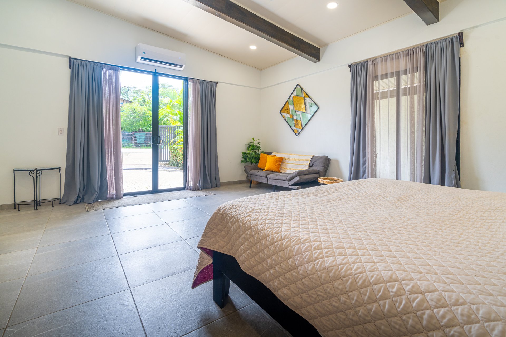 Modern 3 Bedroom Home - Walking distance to it all!