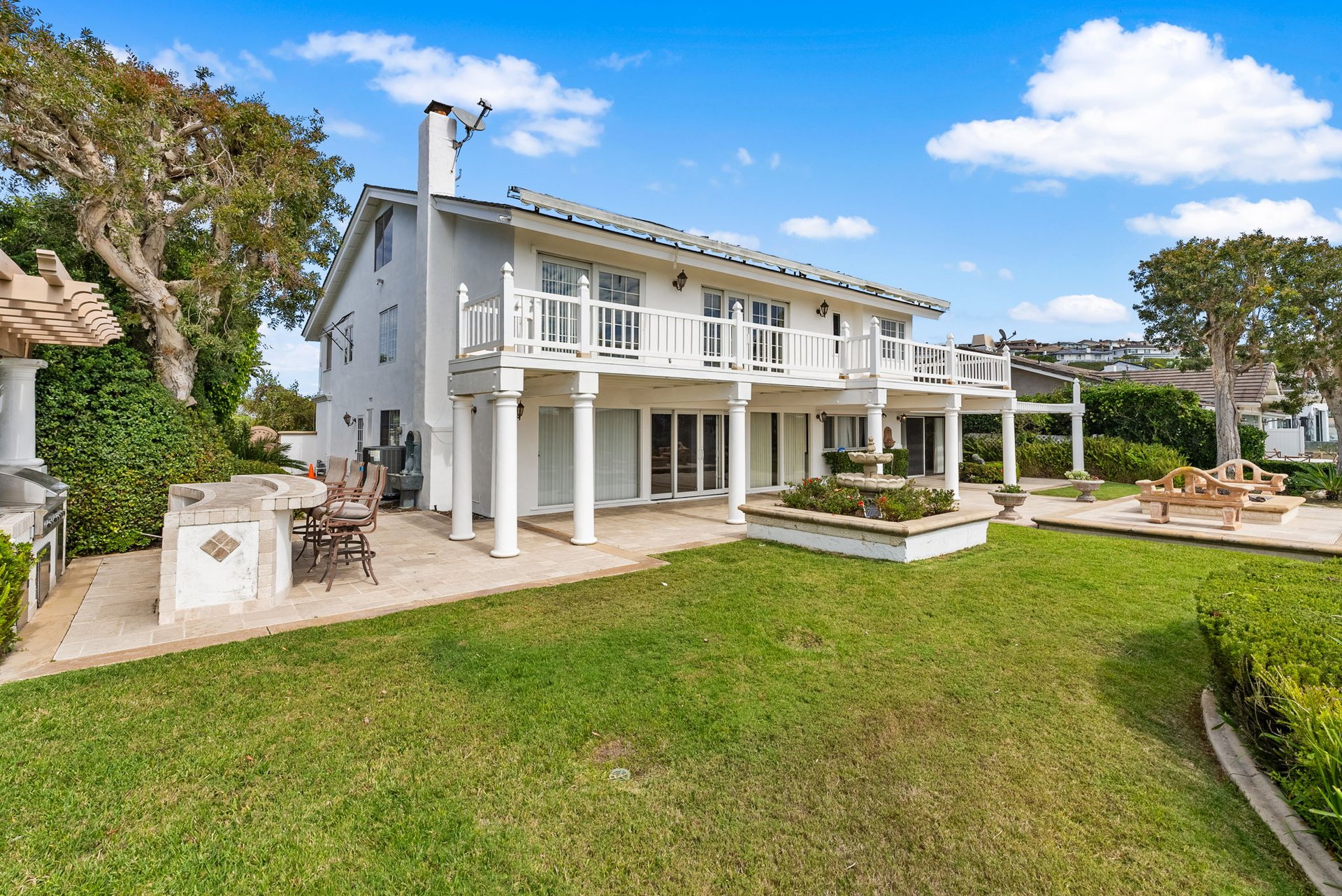 23 San Mateo Way